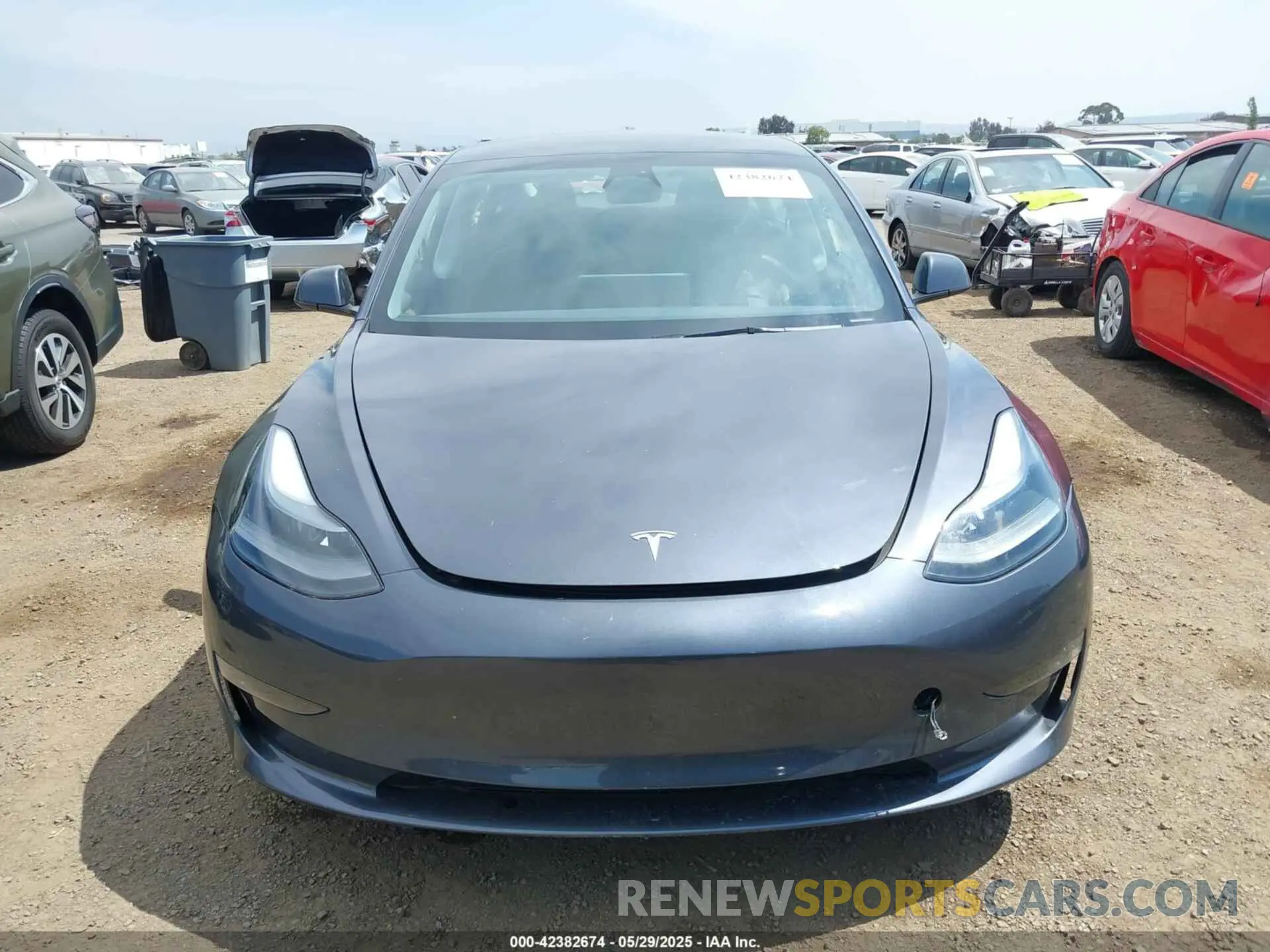 11 Photograph of a damaged car 5YJ3E1EB0PF675745 TESLA MODEL 3 2023