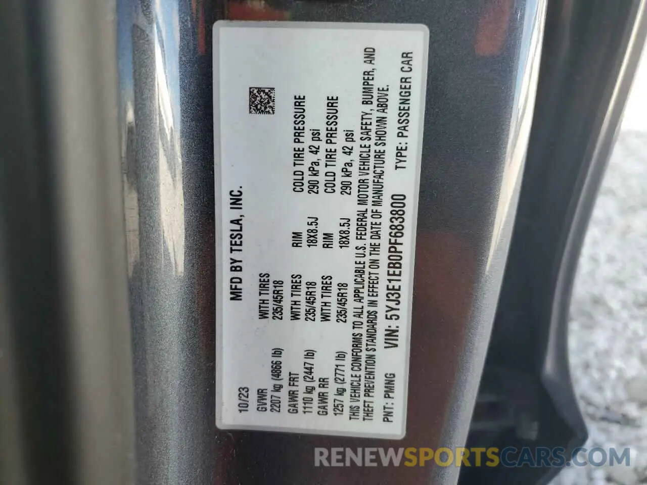 14 Photograph of a damaged car 5YJ3E1EB0PF683800 TESLA MODEL 3 2023