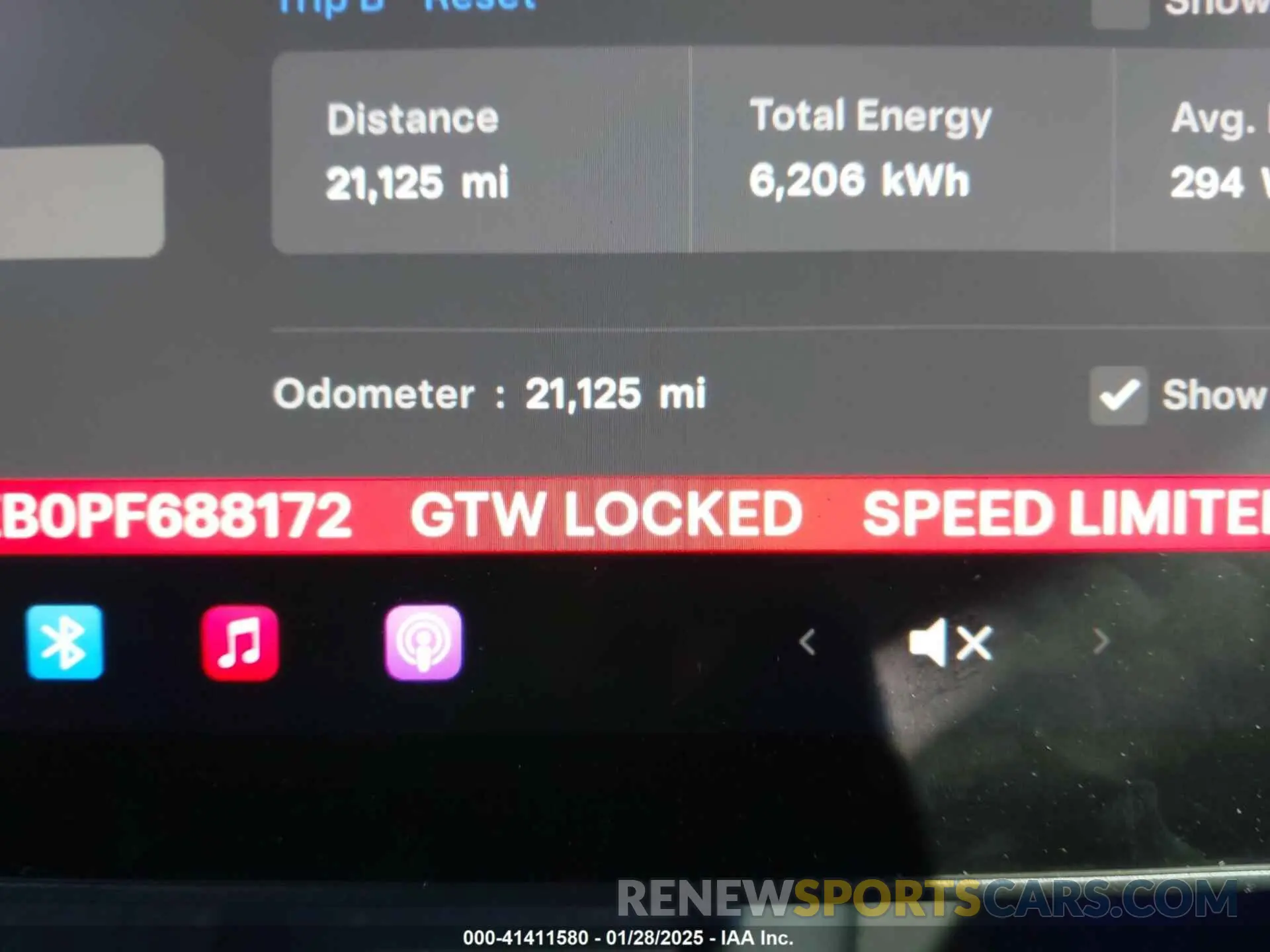 15 Photograph of a damaged car 5YJ3E1EB0PF688172 TESLA MODEL 3 2023