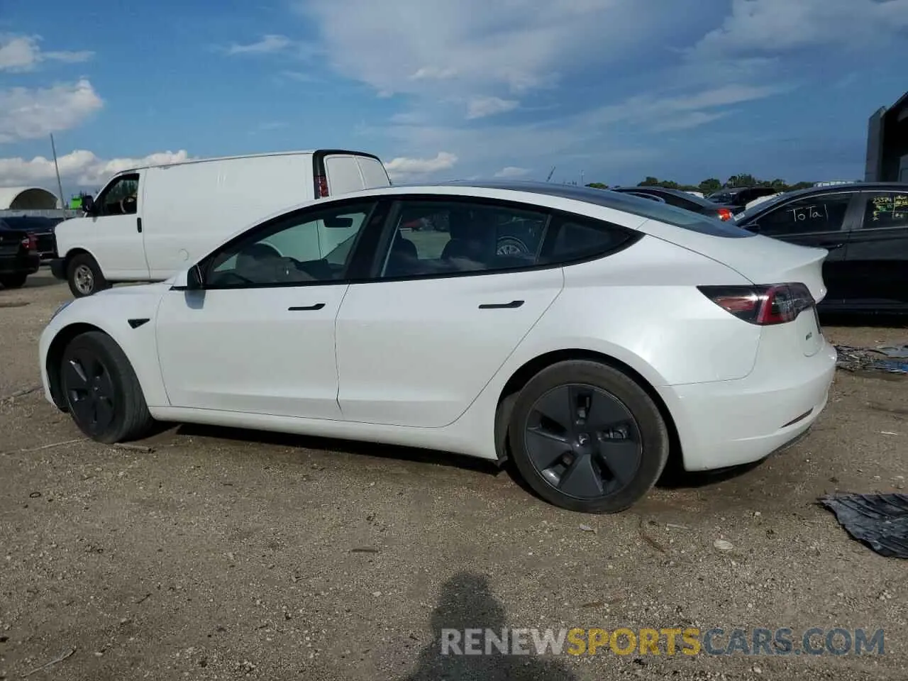 2 Photograph of a damaged car 5YJ3E1EB1PF386423 TESLA MODEL 3 2023