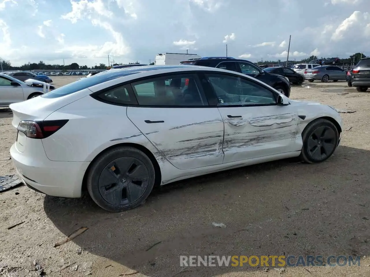 3 Photograph of a damaged car 5YJ3E1EB1PF386423 TESLA MODEL 3 2023