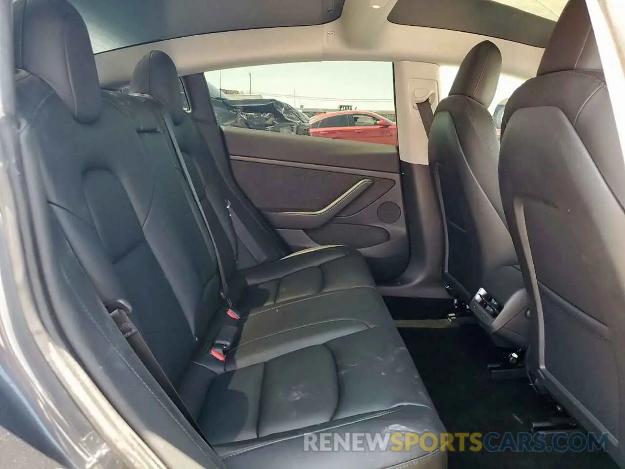 11 Photograph of a damaged car 5YJ3E1EB1PF390262 TESLA MODEL 3 2023