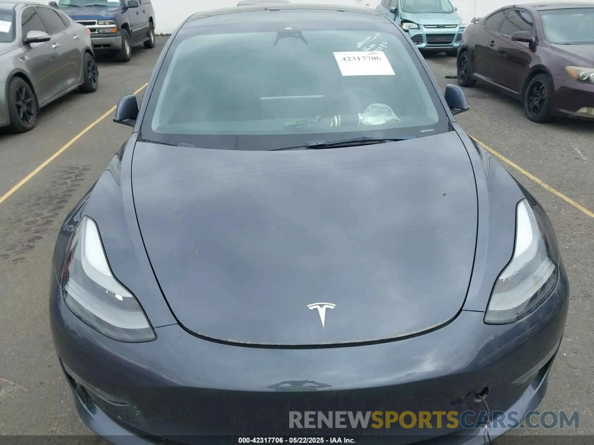10 Photograph of a damaged car 5YJ3E1EB1PF391590 TESLA MODEL 3 2023