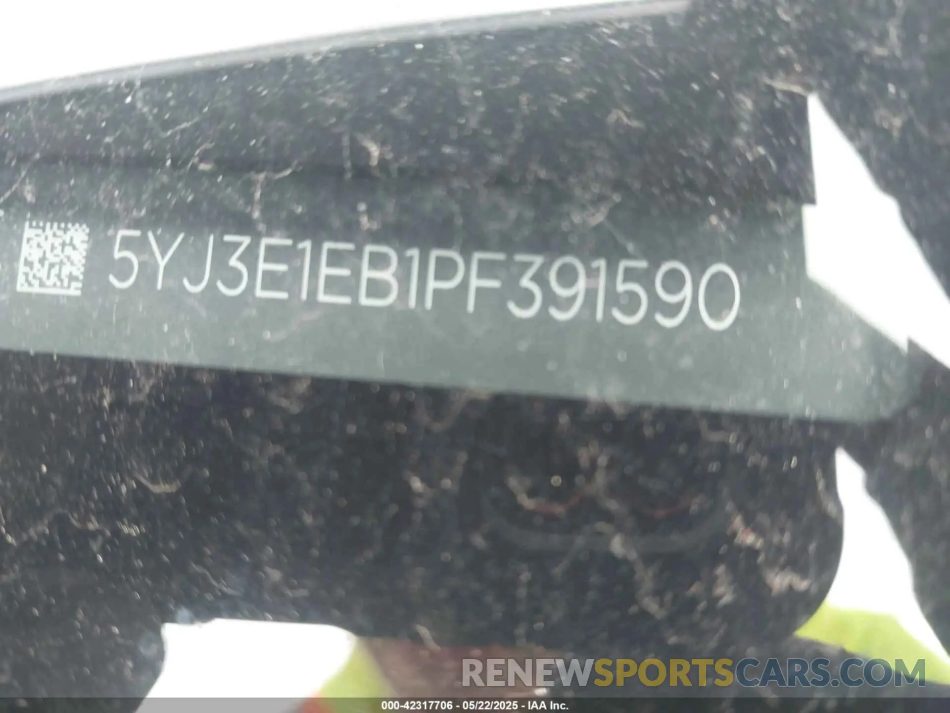 9 Photograph of a damaged car 5YJ3E1EB1PF391590 TESLA MODEL 3 2023