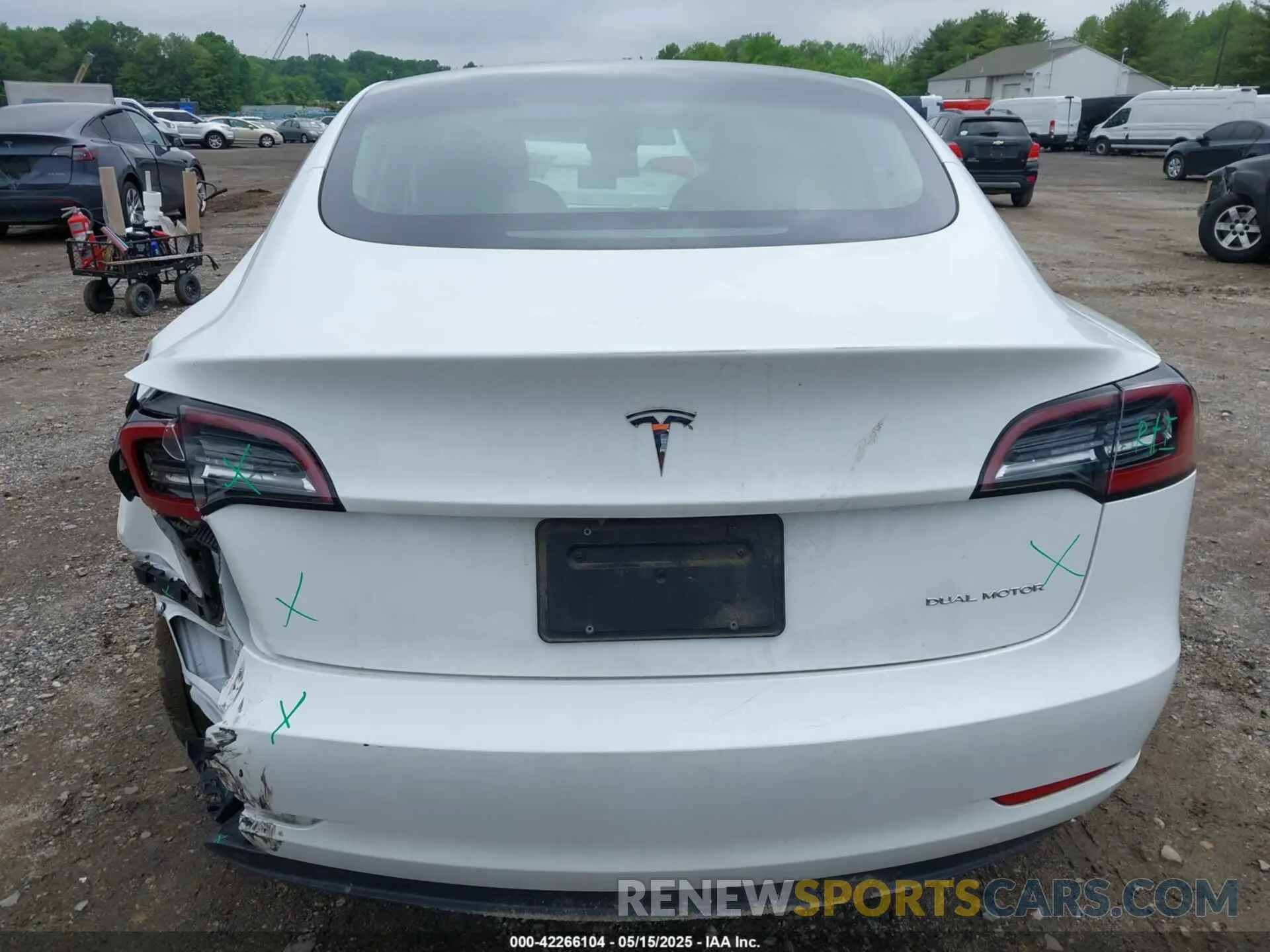 16 Photograph of a damaged car 5YJ3E1EB1PF393193 TESLA MODEL 3 2023