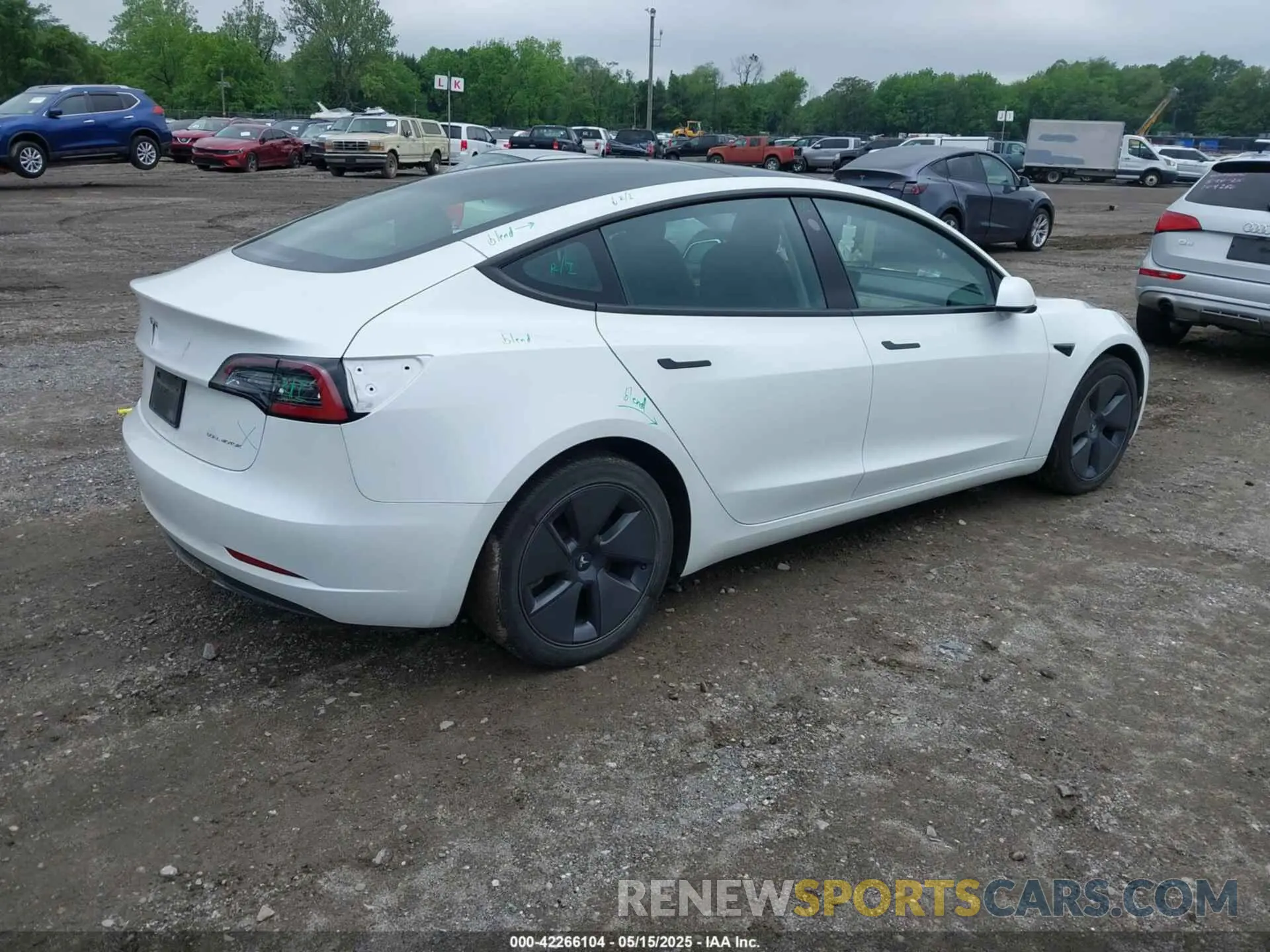 4 Photograph of a damaged car 5YJ3E1EB1PF393193 TESLA MODEL 3 2023