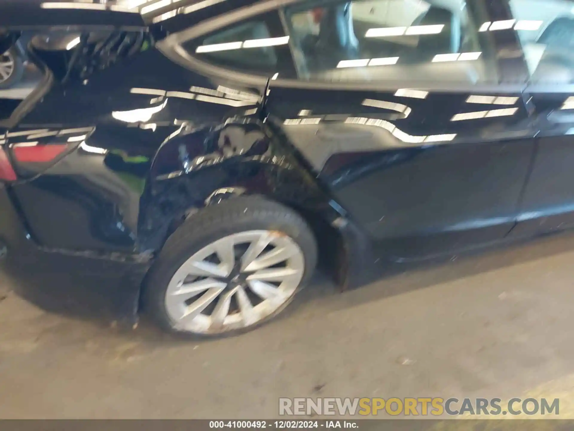 6 Photograph of a damaged car 5YJ3E1EB1PF470919 TESLA MODEL 3 2023