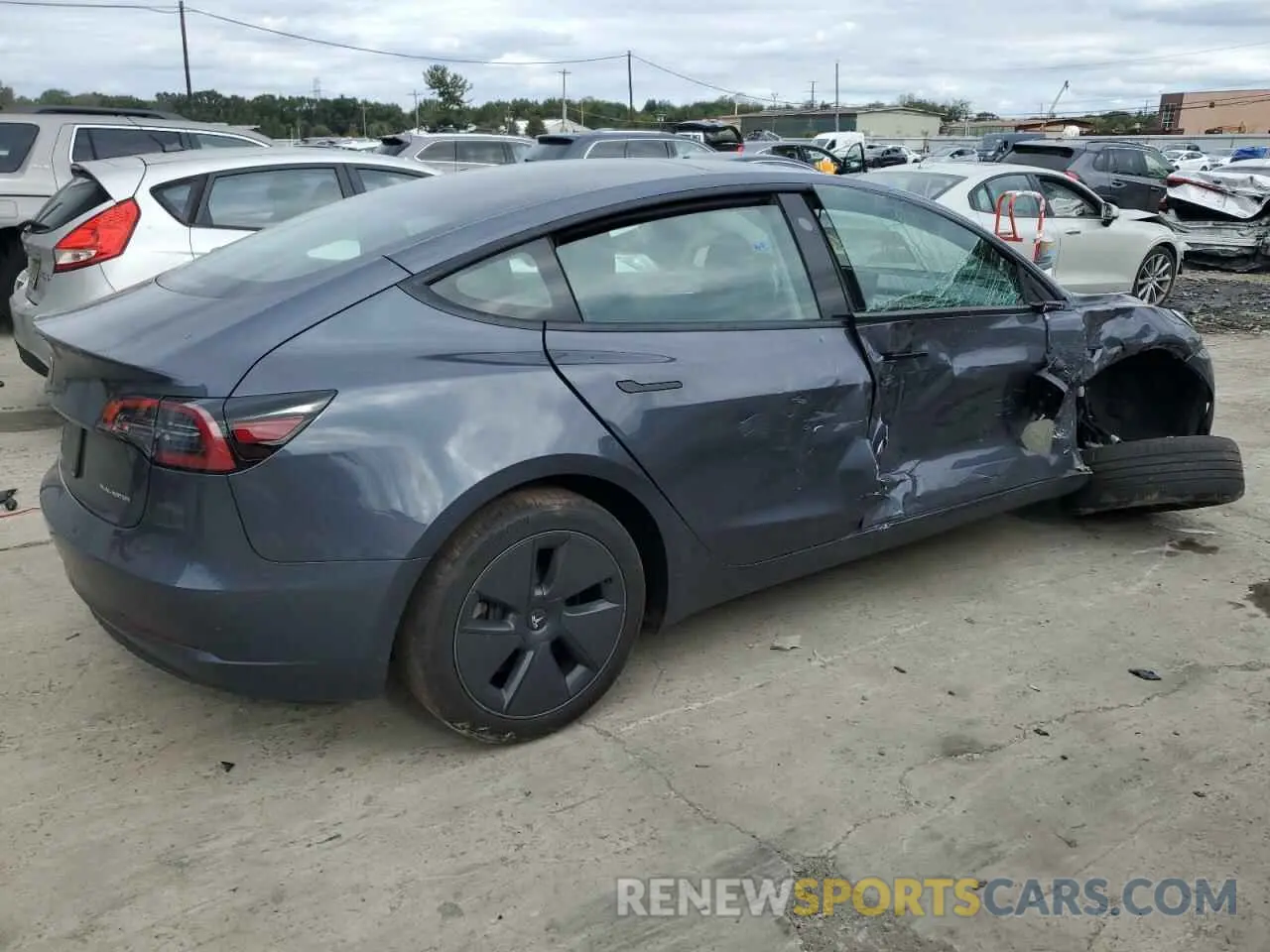 3 Photograph of a damaged car 5YJ3E1EB1PF634072 TESLA MODEL 3 2023