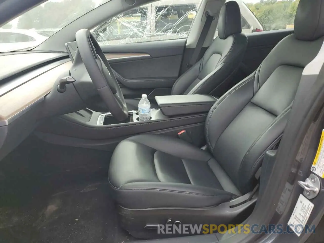 7 Photograph of a damaged car 5YJ3E1EB1PF634072 TESLA MODEL 3 2023