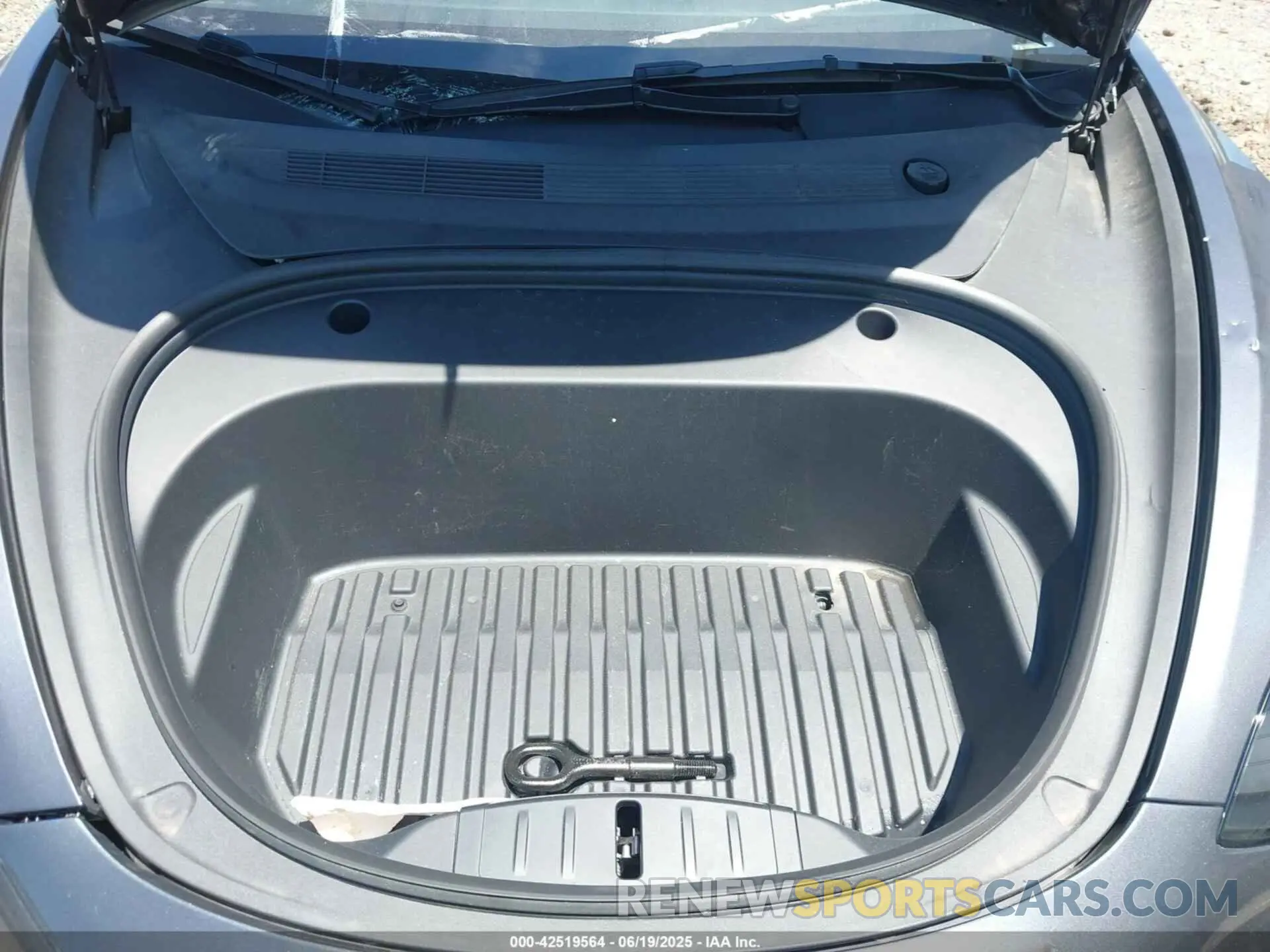 10 Photograph of a damaged car 5YJ3E1EB1PF663054 TESLA MODEL 3 2023