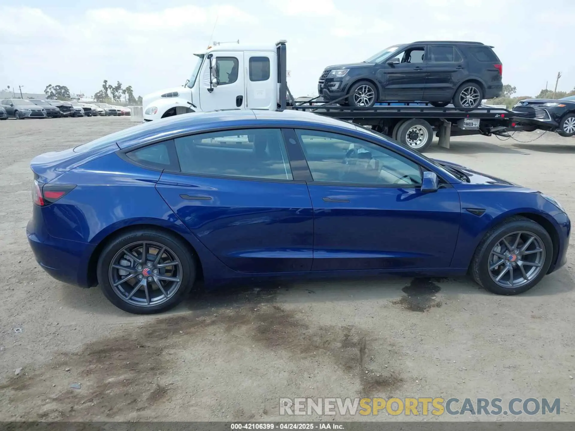13 Photograph of a damaged car 5YJ3E1EB1PF667685 TESLA MODEL 3 2023