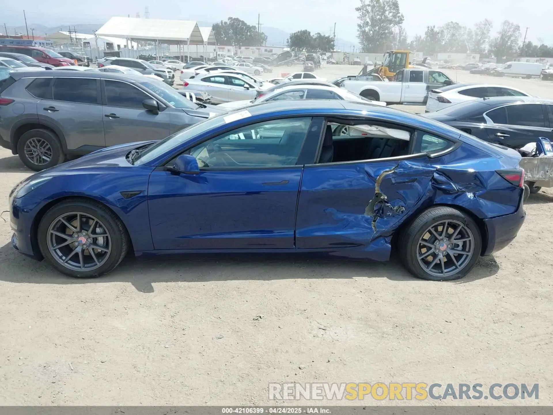 14 Photograph of a damaged car 5YJ3E1EB1PF667685 TESLA MODEL 3 2023