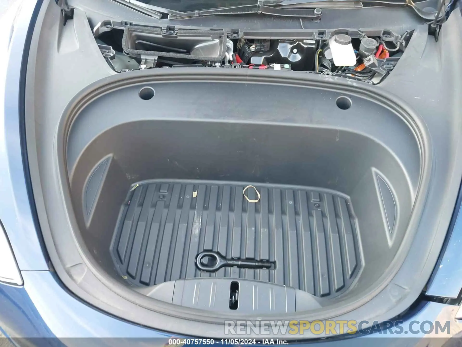 10 Photograph of a damaged car 5YJ3E1EB1PF670540 TESLA MODEL 3 2023