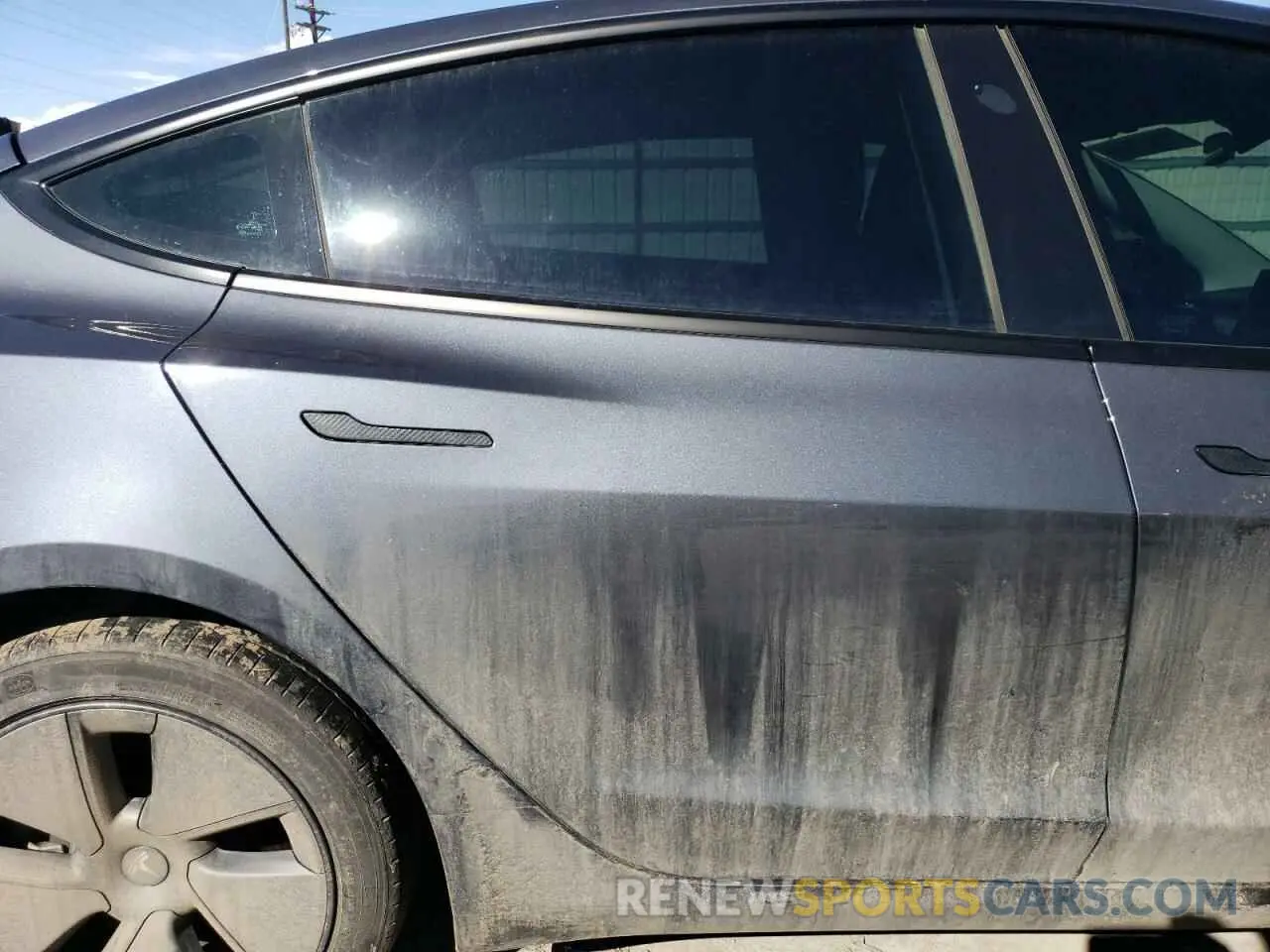 11 Photograph of a damaged car 5YJ3E1EB2PF392859 TESLA MODEL 3 2023