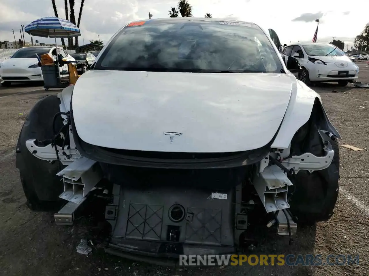 5 Photograph of a damaged car 5YJ3E1EB2PF603073 TESLA MODEL 3 2023