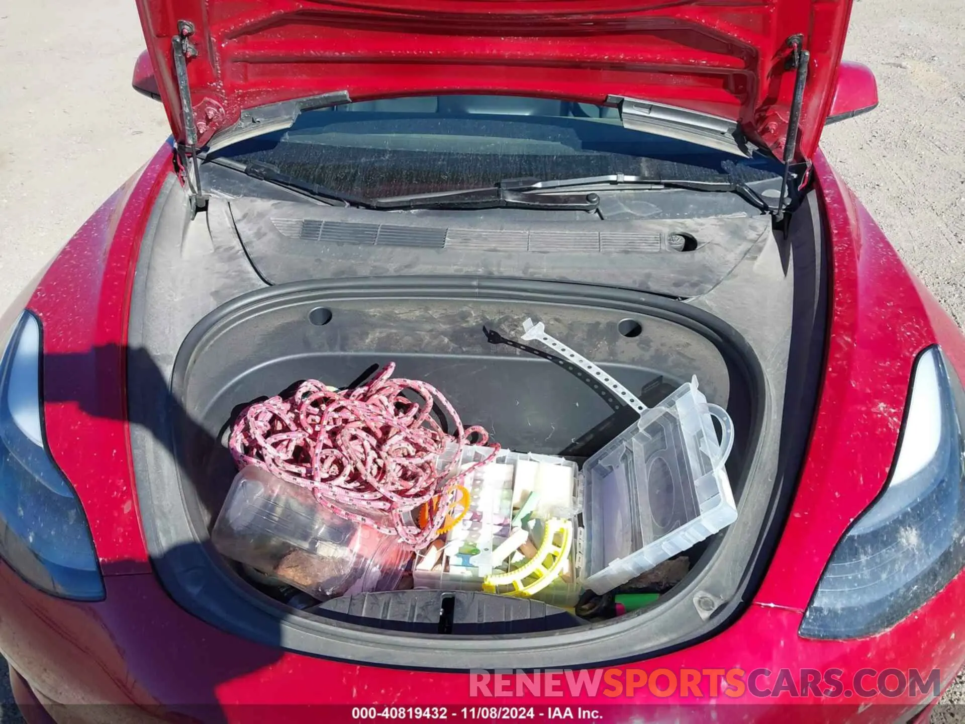 10 Photograph of a damaged car 5YJ3E1EB2PF670546 TESLA MODEL 3 2023