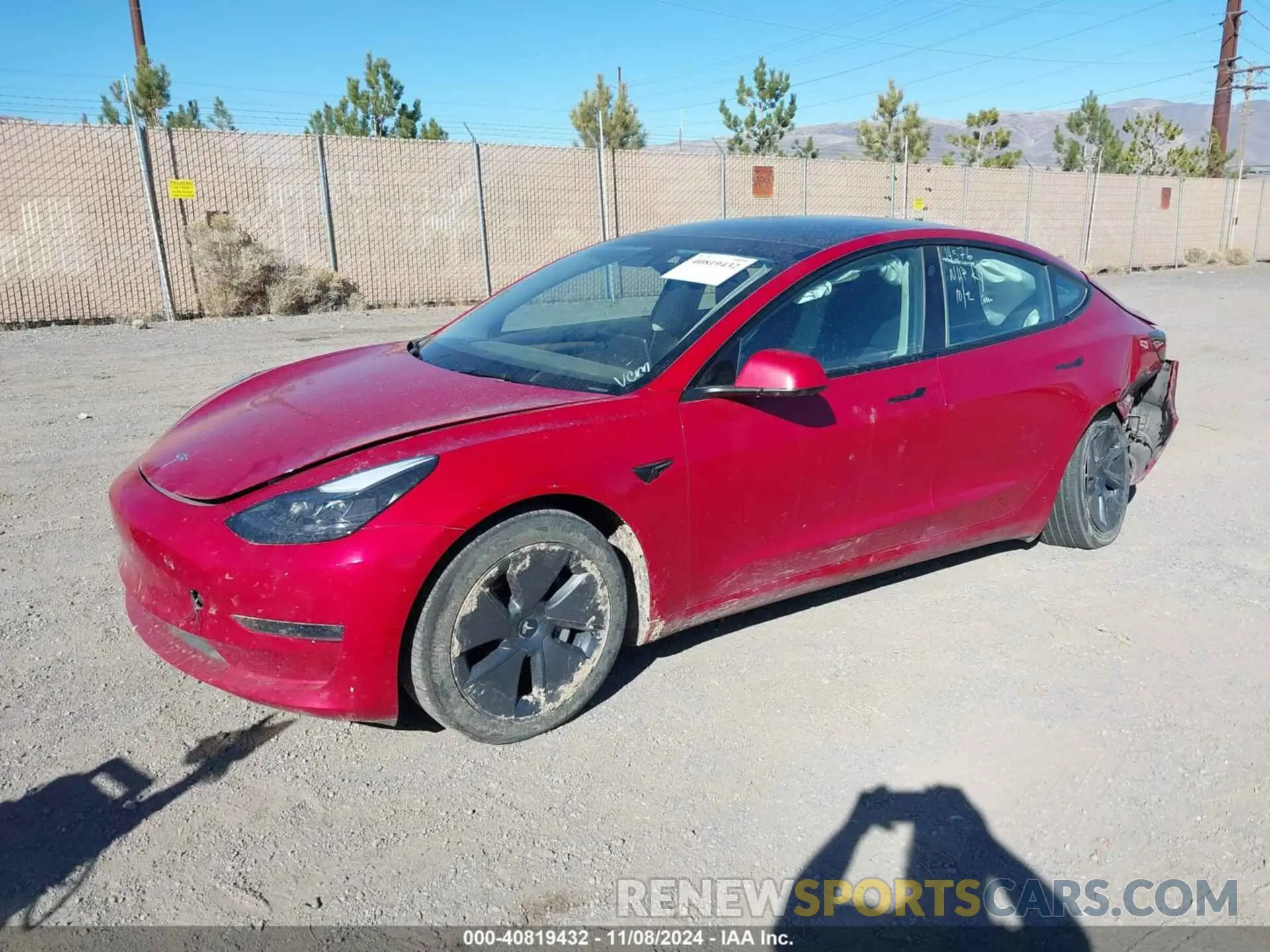 2 Photograph of a damaged car 5YJ3E1EB2PF670546 TESLA MODEL 3 2023