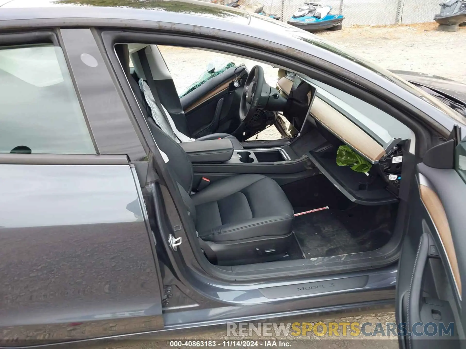 5 Photograph of a damaged car 5YJ3E1EB2PF686312 TESLA MODEL 3 2023