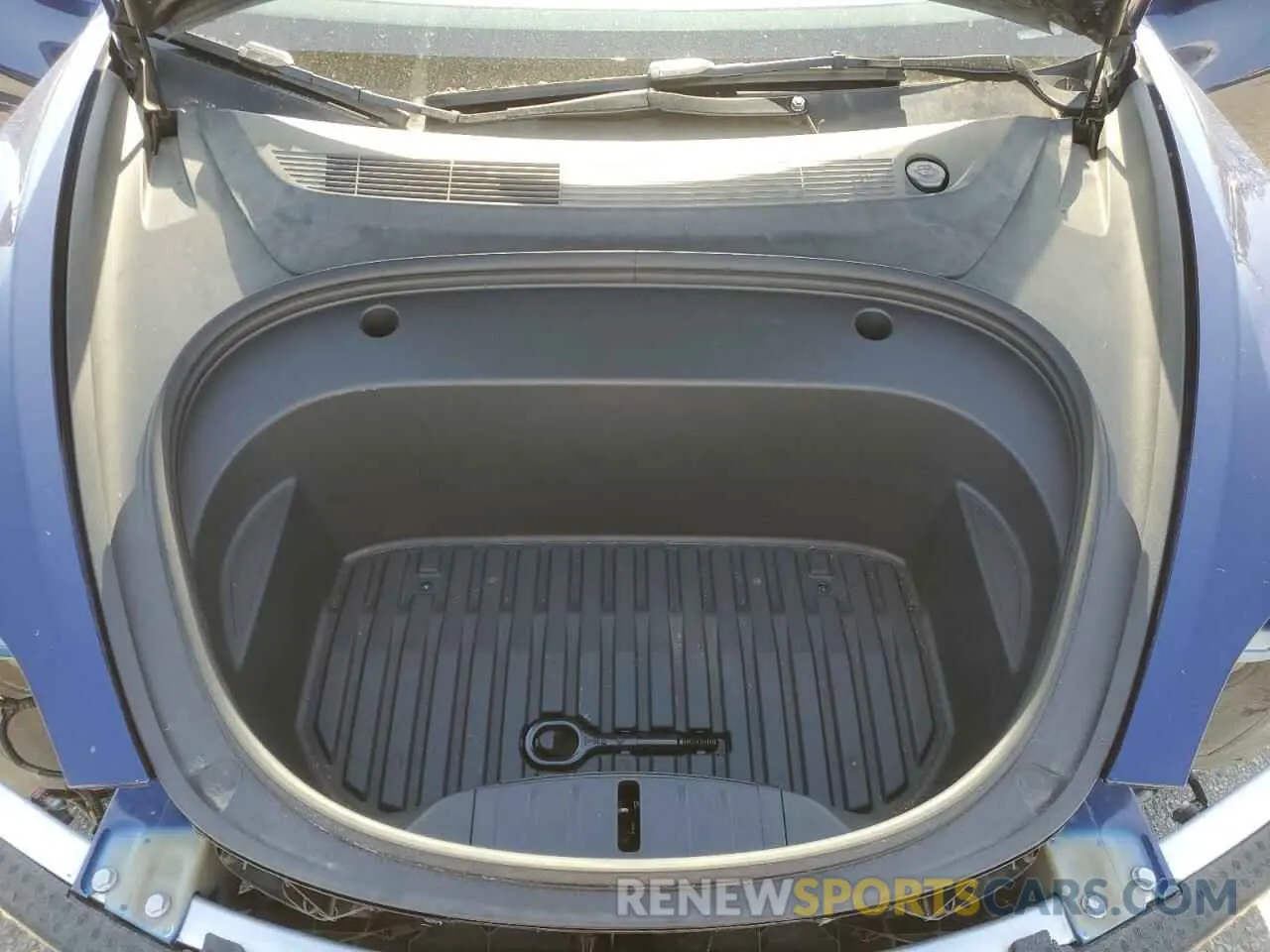 13 Photograph of a damaged car 5YJ3E1EB3PF633070 TESLA MODEL 3 2023
