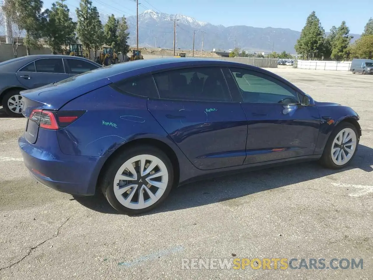 3 Photograph of a damaged car 5YJ3E1EB3PF633070 TESLA MODEL 3 2023