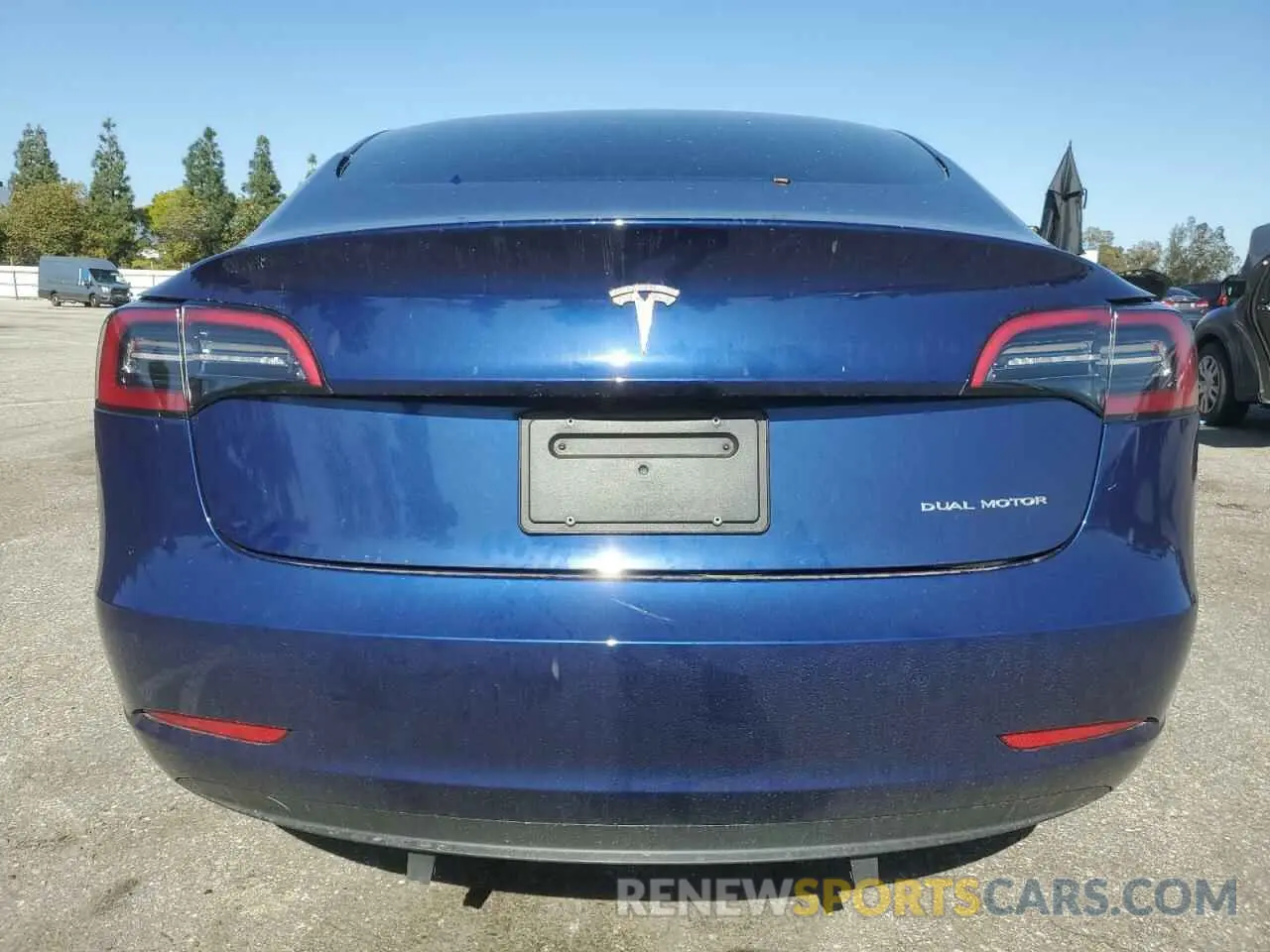 6 Photograph of a damaged car 5YJ3E1EB3PF633070 TESLA MODEL 3 2023