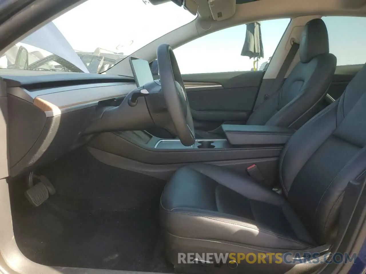 7 Photograph of a damaged car 5YJ3E1EB3PF633070 TESLA MODEL 3 2023