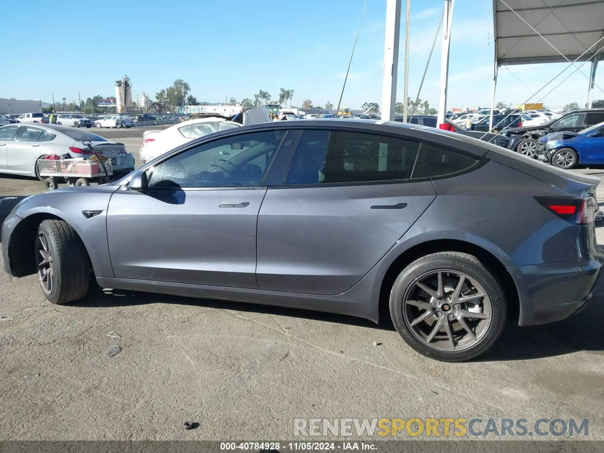 15 Photograph of a damaged car 5YJ3E1EB3PF636082 TESLA MODEL 3 2023