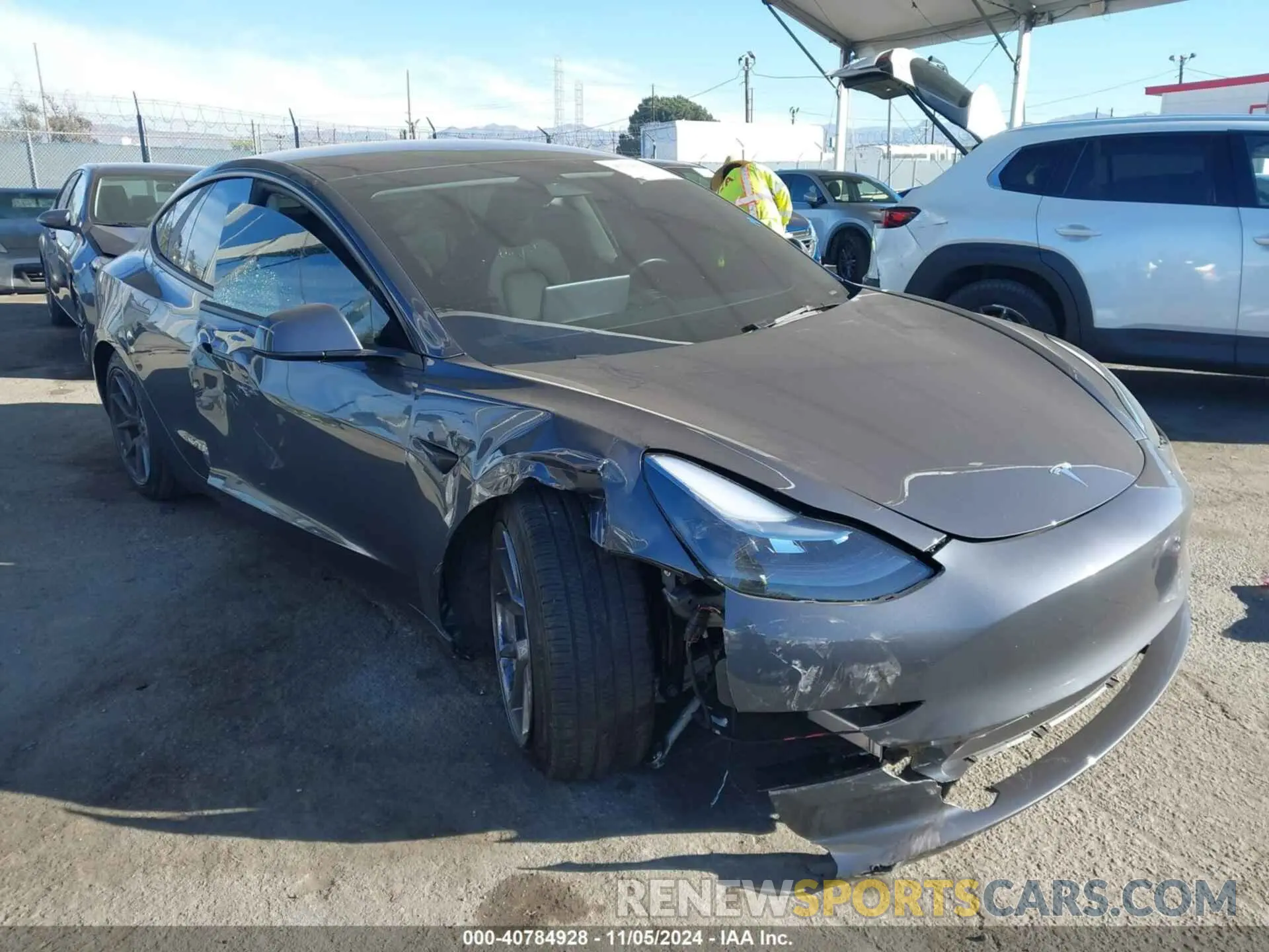 6 Photograph of a damaged car 5YJ3E1EB3PF636082 TESLA MODEL 3 2023