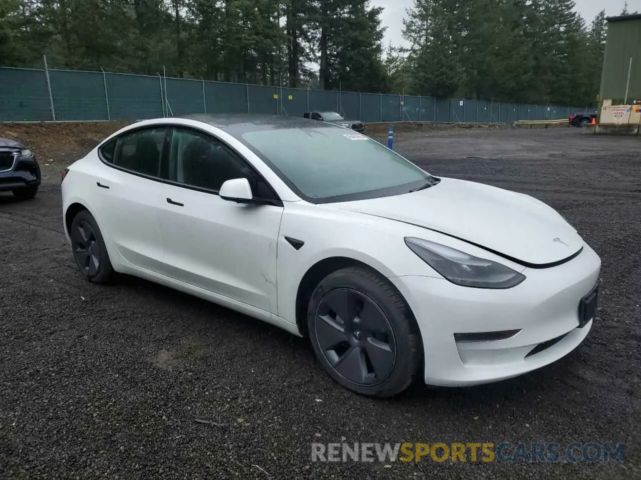4 Photograph of a damaged car 5YJ3E1EB4PF619243 TESLA MODEL 3 2023