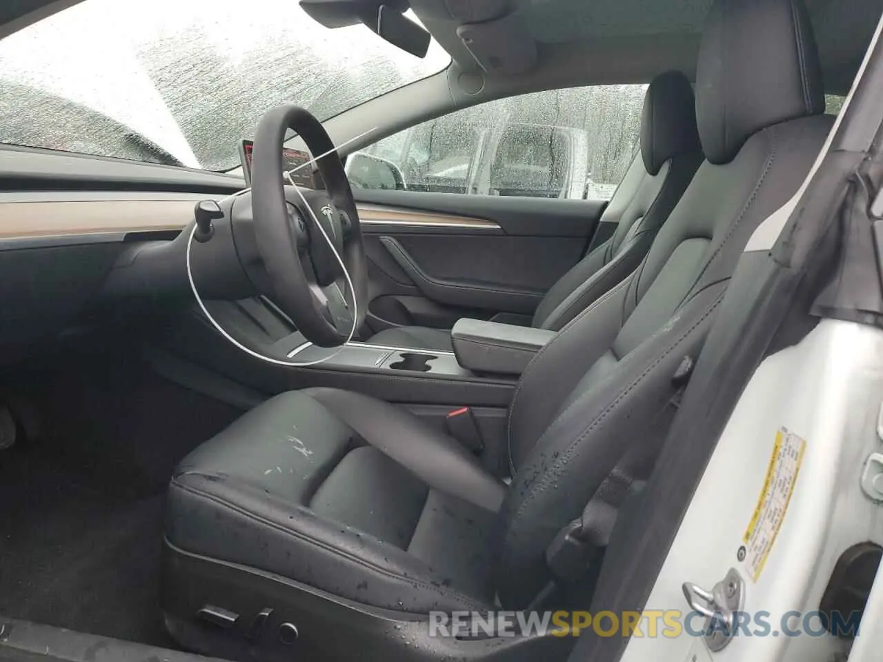 7 Photograph of a damaged car 5YJ3E1EB4PF619243 TESLA MODEL 3 2023