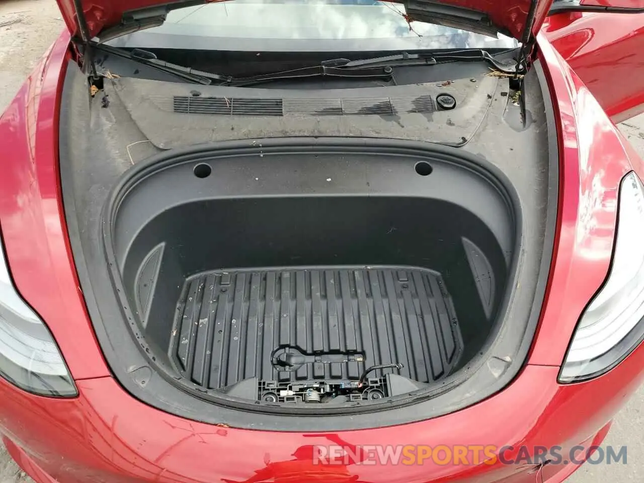 11 Photograph of a damaged car 5YJ3E1EB4PF662478 TESLA MODEL 3 2023
