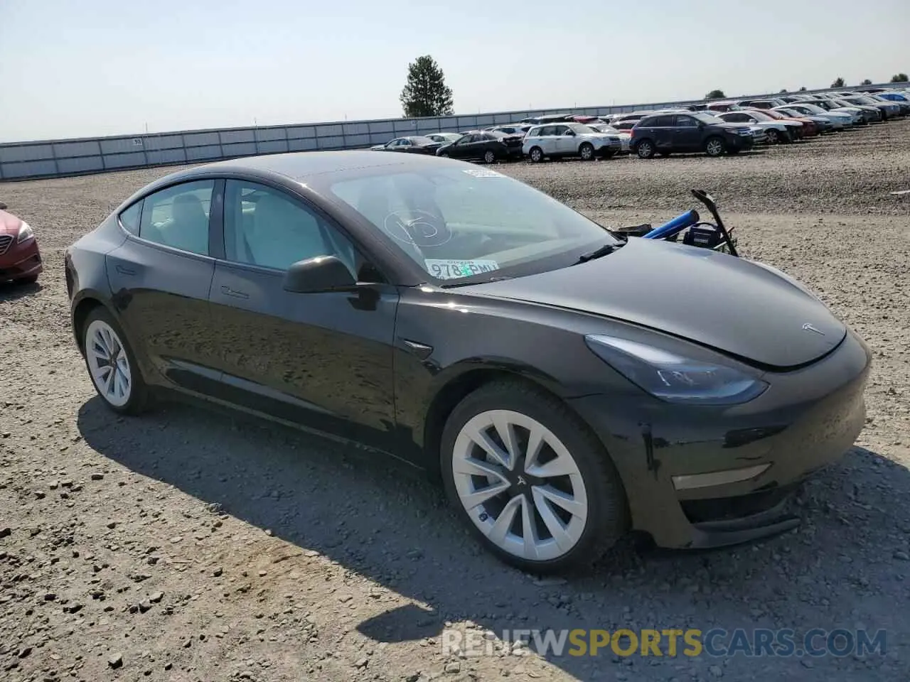 4 Photograph of a damaged car 5YJ3E1EB4PF662688 TESLA MODEL 3 2023