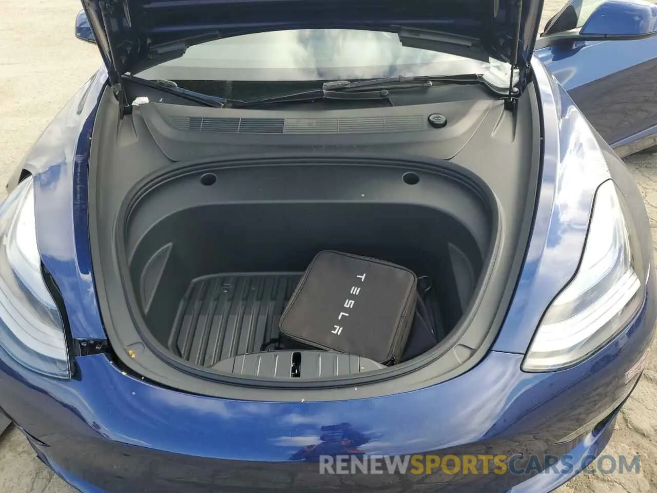 12 Photograph of a damaged car 5YJ3E1EB4PF704079 TESLA MODEL 3 2023
