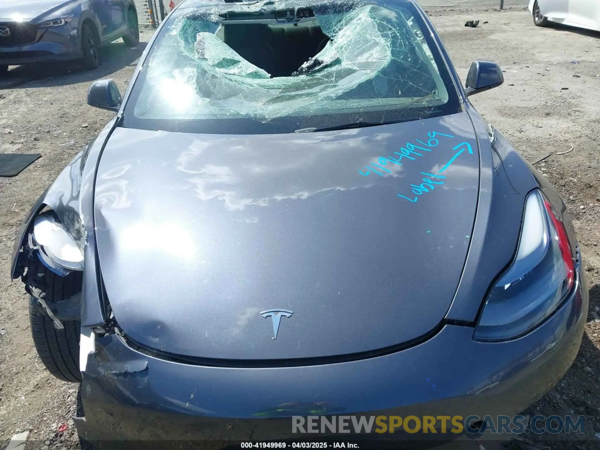 10 Photograph of a damaged car 5YJ3E1EB4PF715776 TESLA MODEL 3 2023