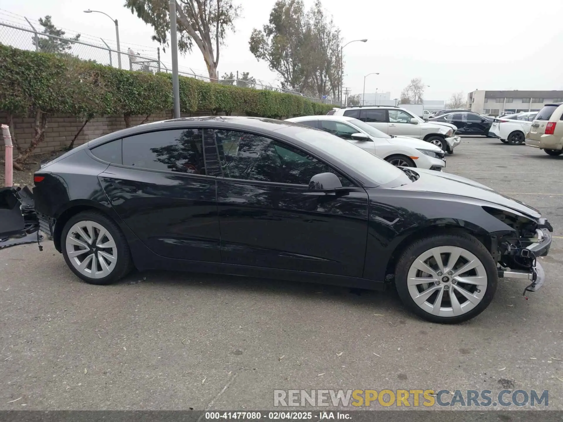 14 Photograph of a damaged car 5YJ3E1EB5PF594787 TESLA MODEL 3 2023