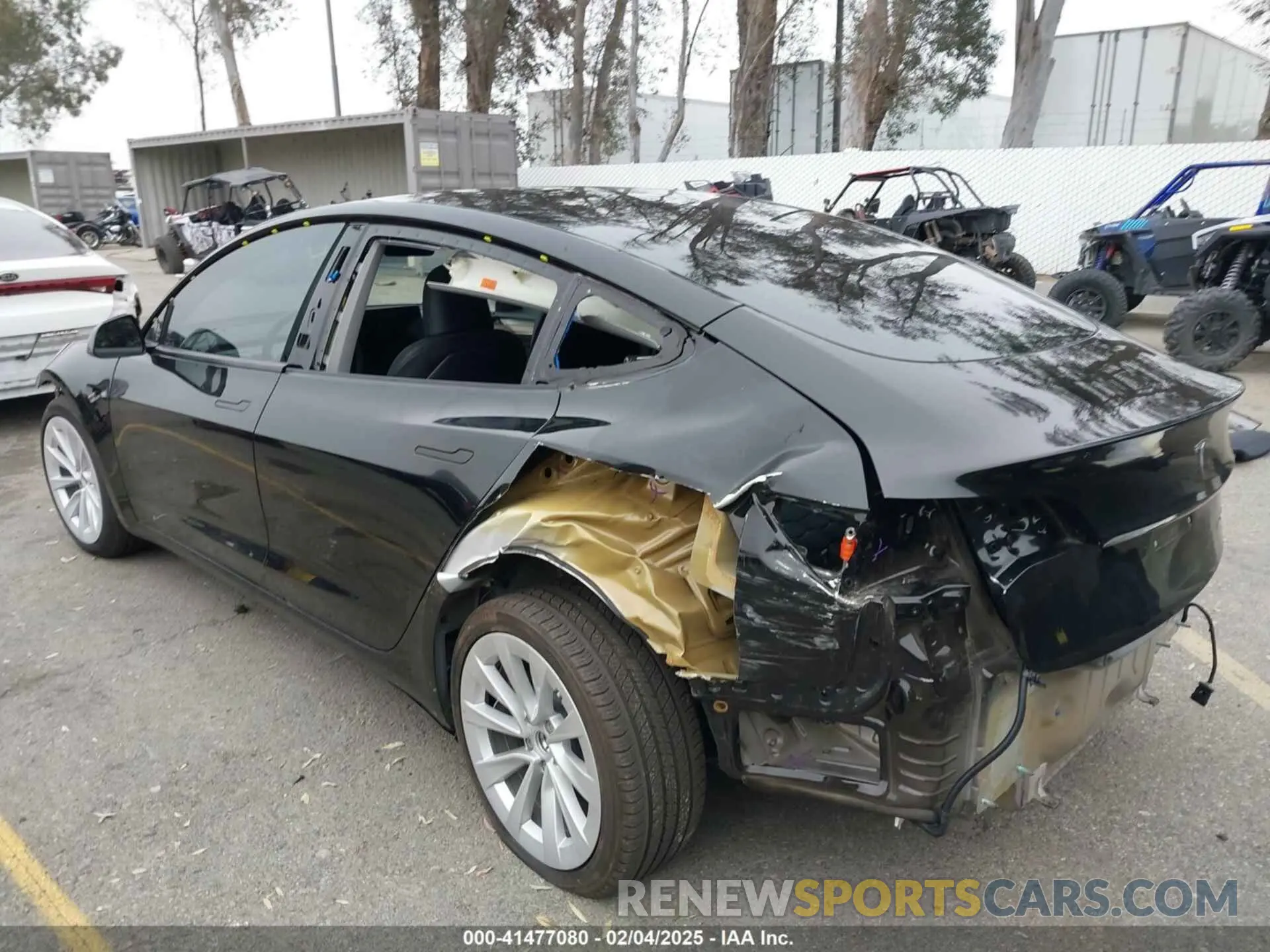 3 Photograph of a damaged car 5YJ3E1EB5PF594787 TESLA MODEL 3 2023