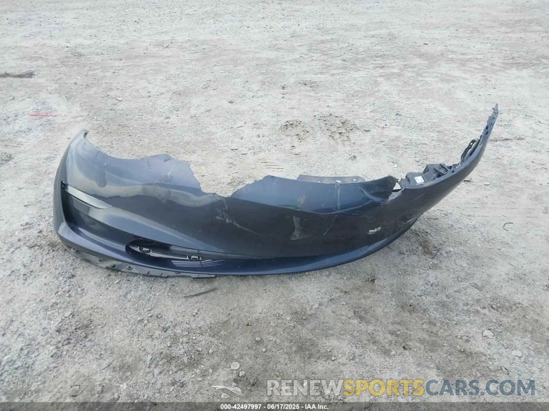 11 Photograph of a damaged car 5YJ3E1EB5PF656186 TESLA MODEL 3 2023