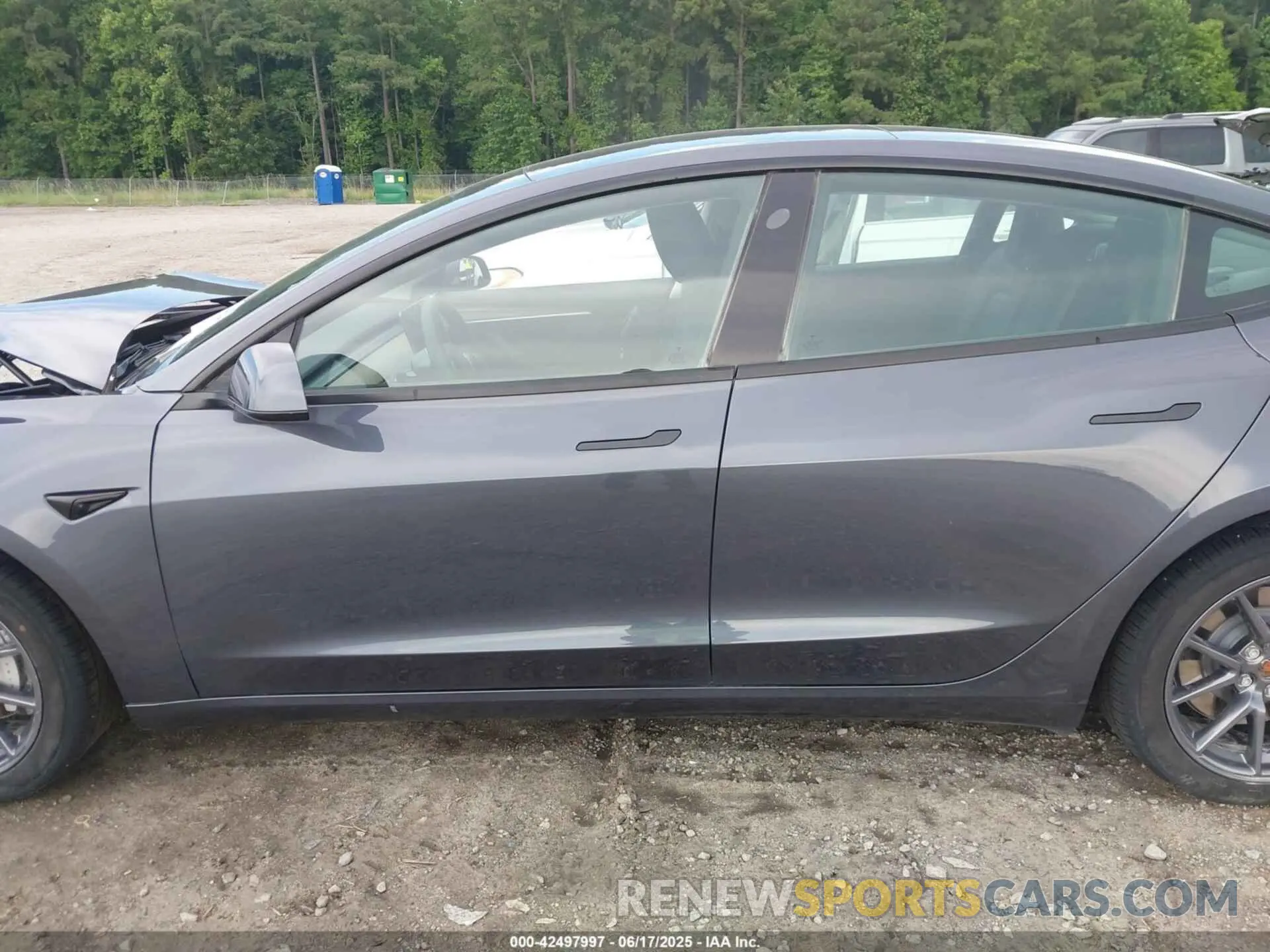 14 Photograph of a damaged car 5YJ3E1EB5PF656186 TESLA MODEL 3 2023