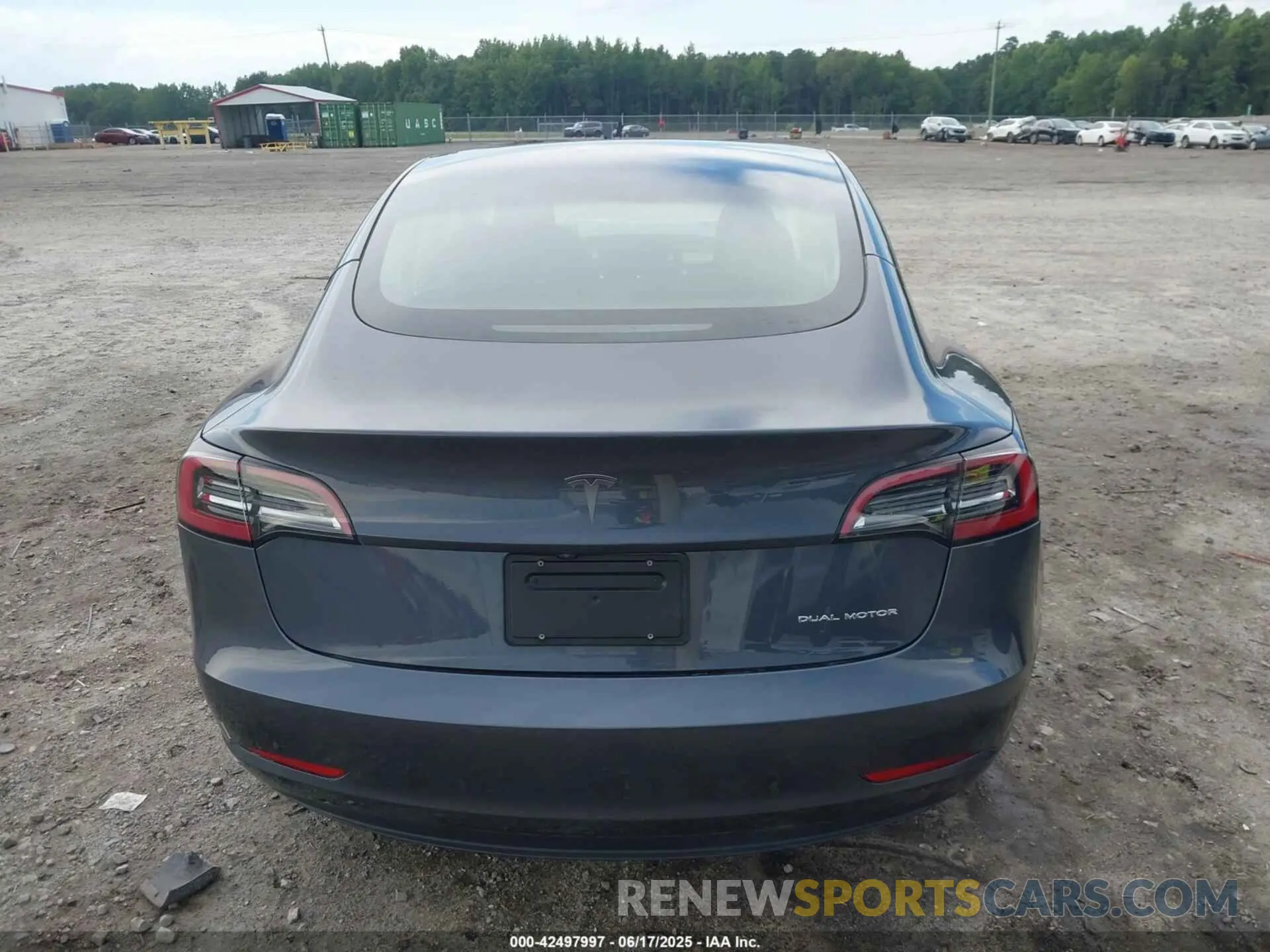 16 Photograph of a damaged car 5YJ3E1EB5PF656186 TESLA MODEL 3 2023