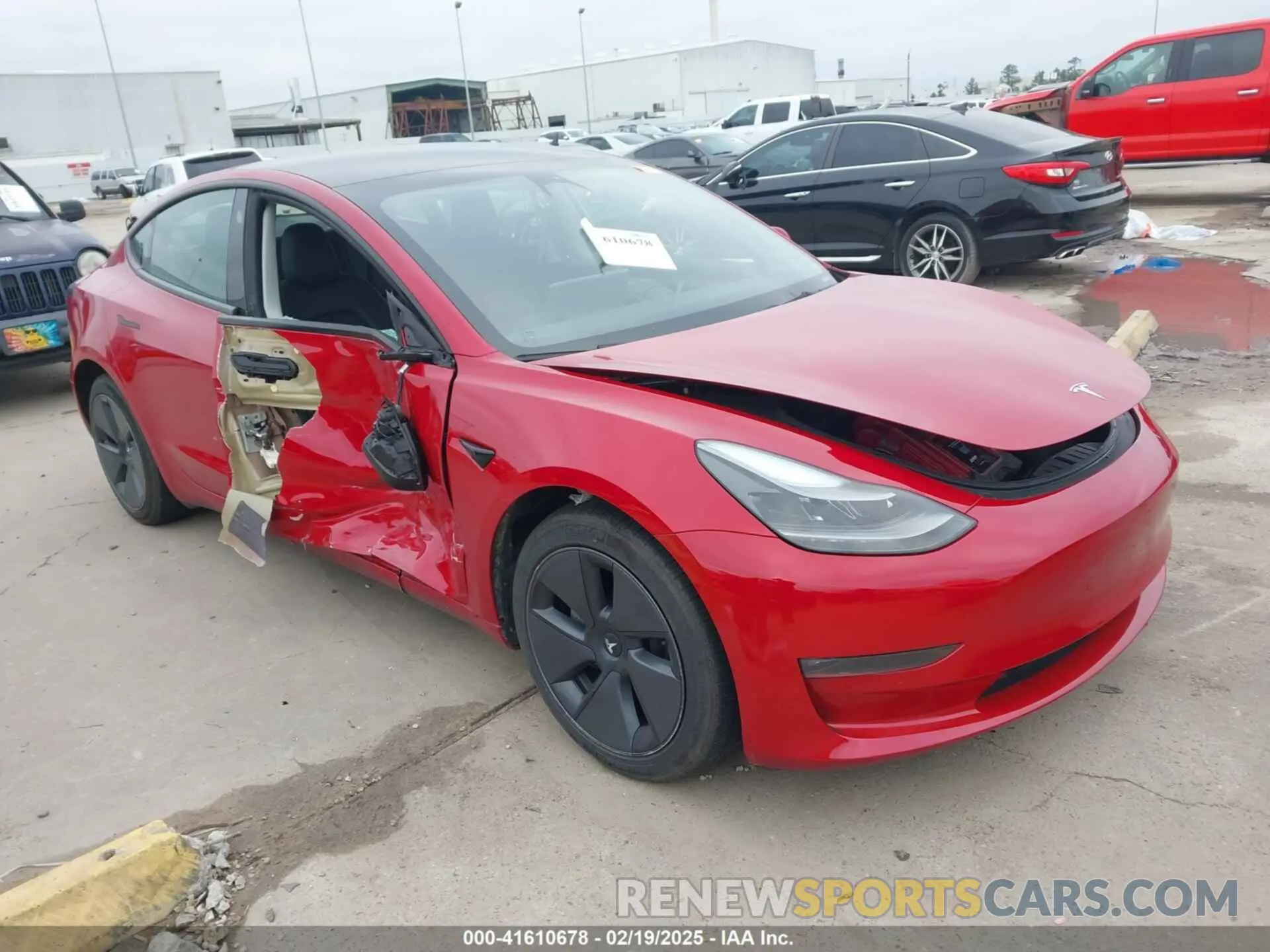 1 Photograph of a damaged car 5YJ3E1EB6PF388801 TESLA MODEL 3 2023
