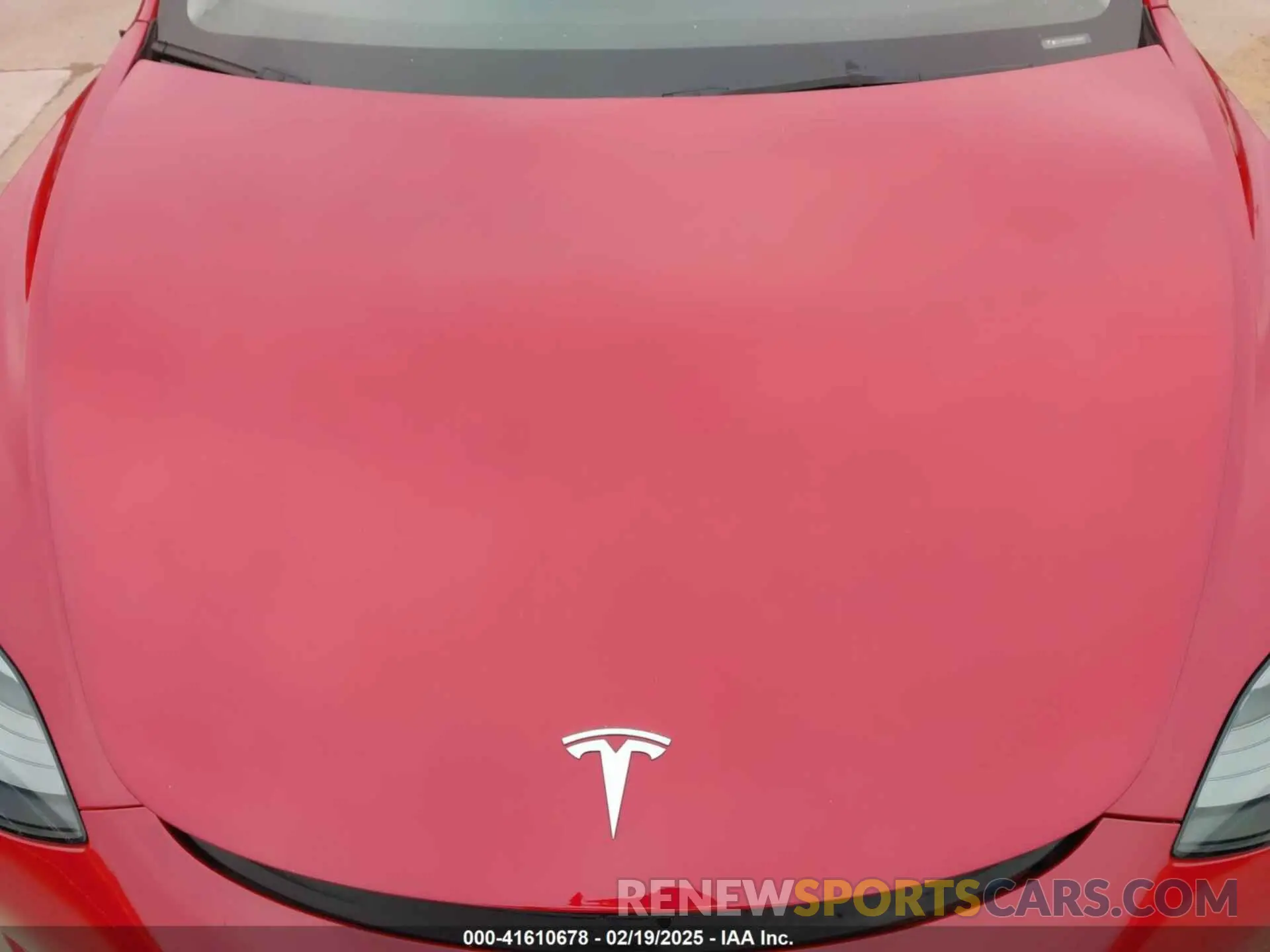 10 Photograph of a damaged car 5YJ3E1EB6PF388801 TESLA MODEL 3 2023