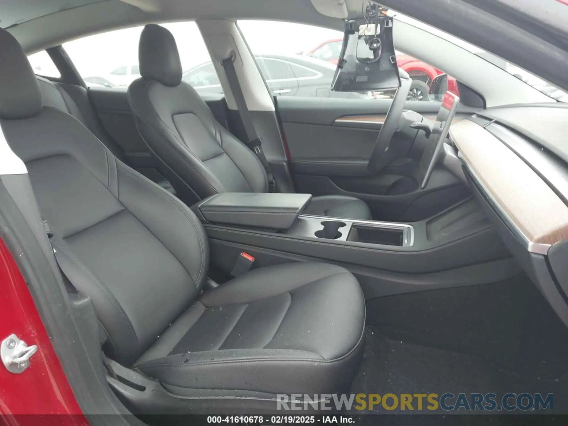 5 Photograph of a damaged car 5YJ3E1EB6PF388801 TESLA MODEL 3 2023