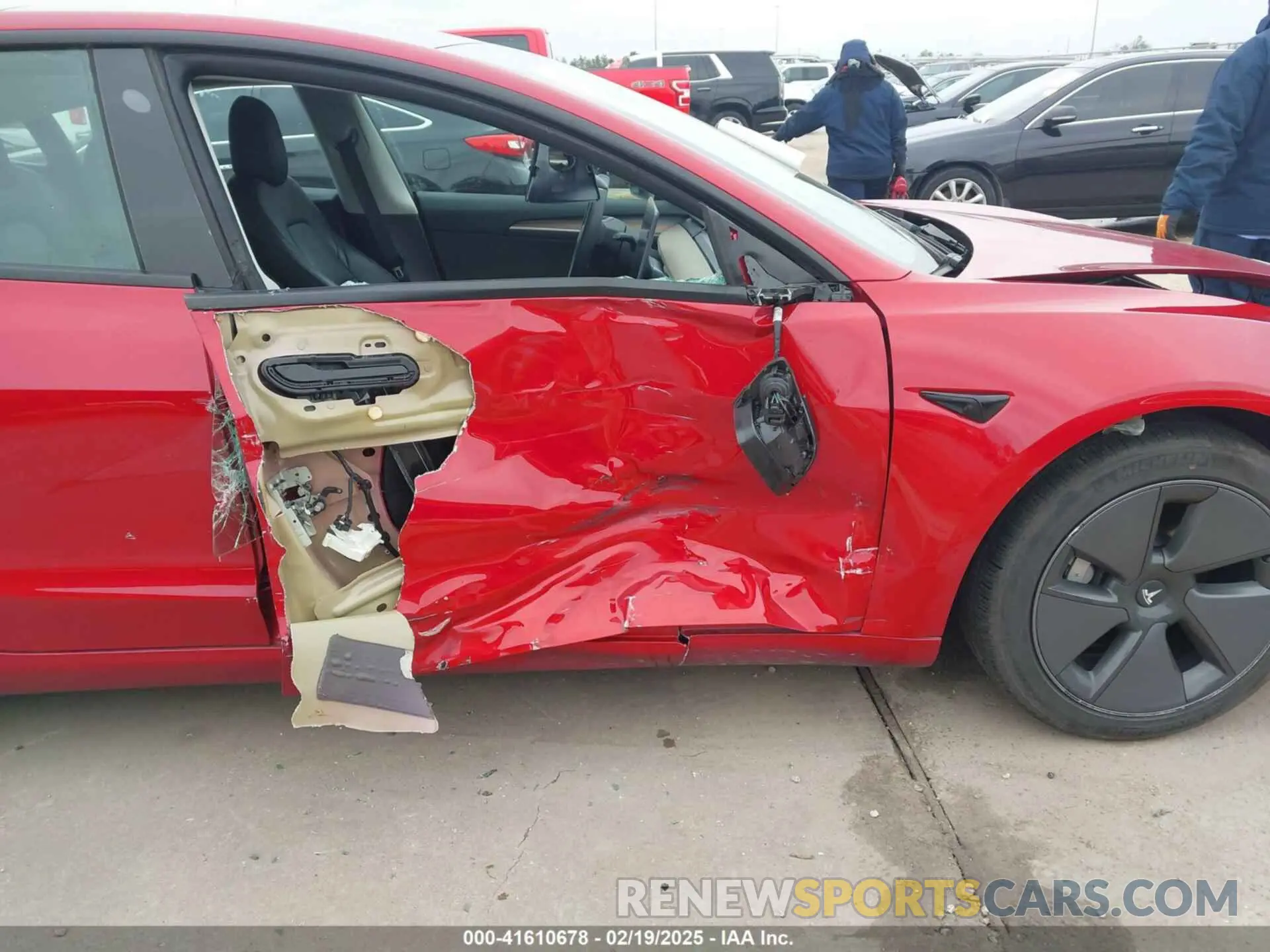 6 Photograph of a damaged car 5YJ3E1EB6PF388801 TESLA MODEL 3 2023