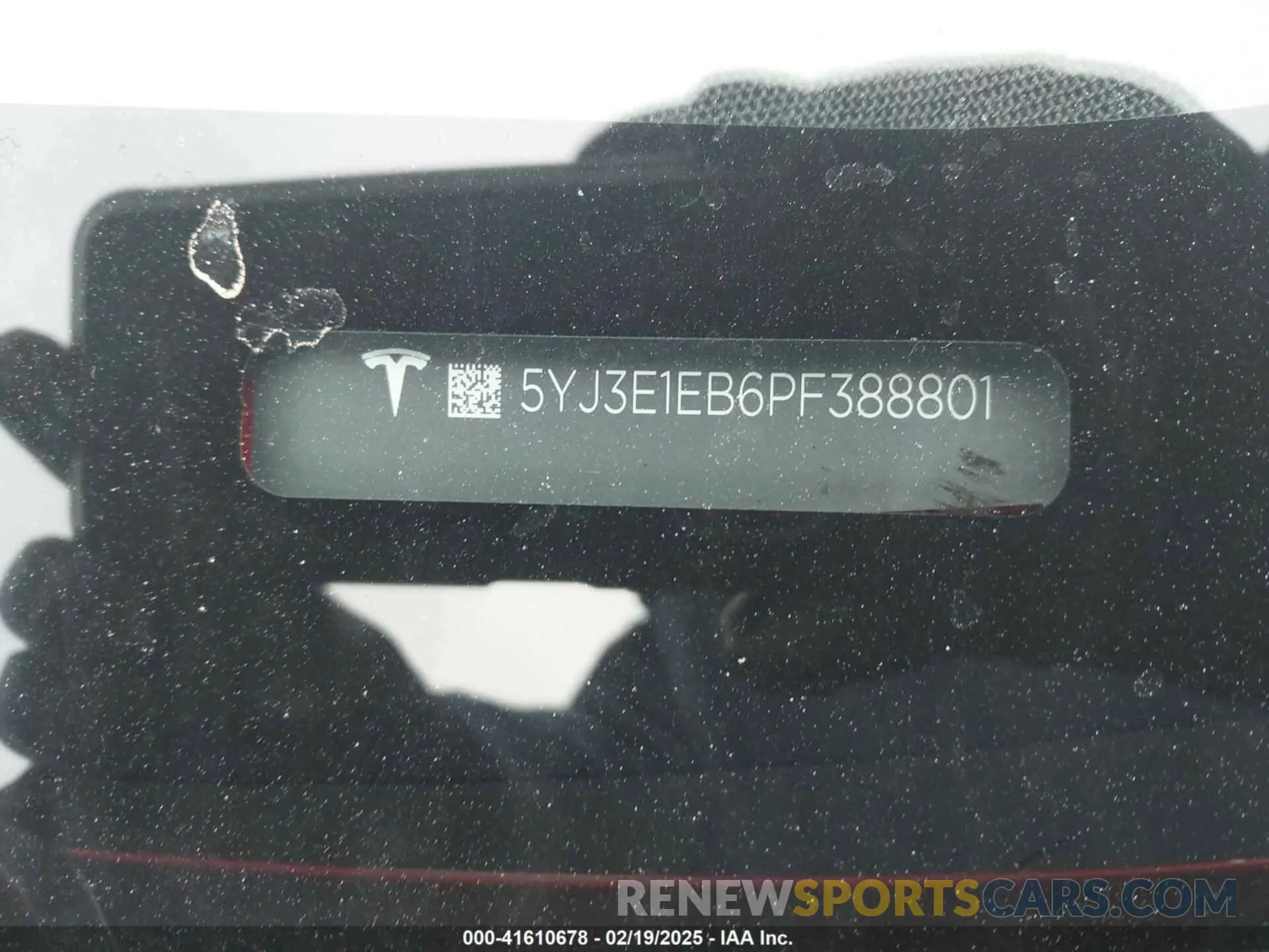 9 Photograph of a damaged car 5YJ3E1EB6PF388801 TESLA MODEL 3 2023