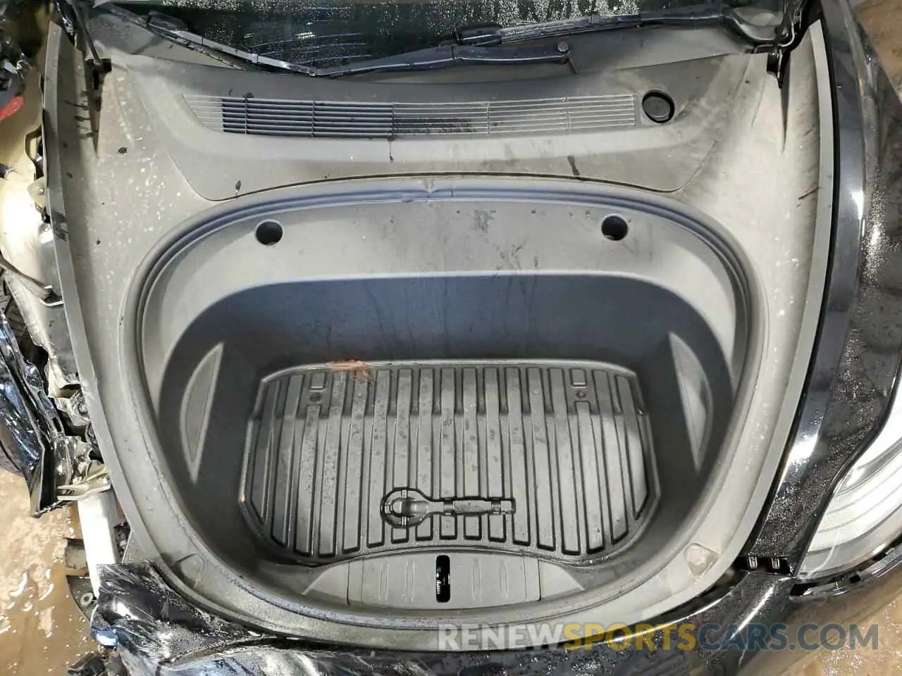11 Photograph of a damaged car 5YJ3E1EB6PF466252 TESLA MODEL 3 2023