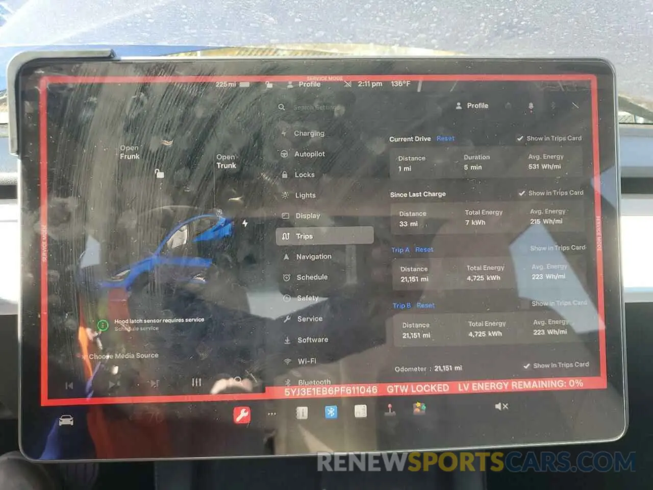 9 Photograph of a damaged car 5YJ3E1EB6PF611046 TESLA MODEL 3 2023