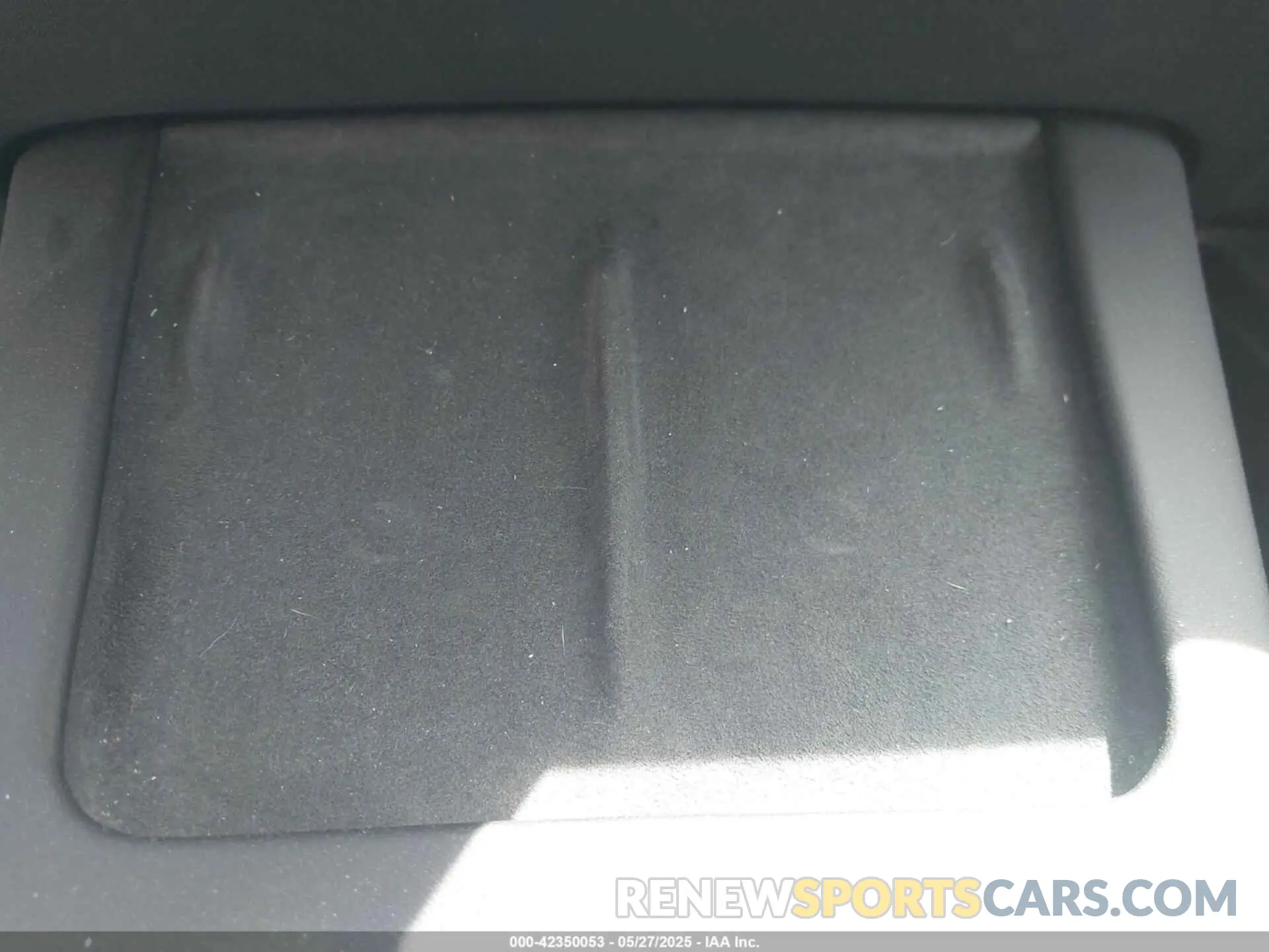 11 Photograph of a damaged car 5YJ3E1EB6PF706951 TESLA MODEL 3 2023