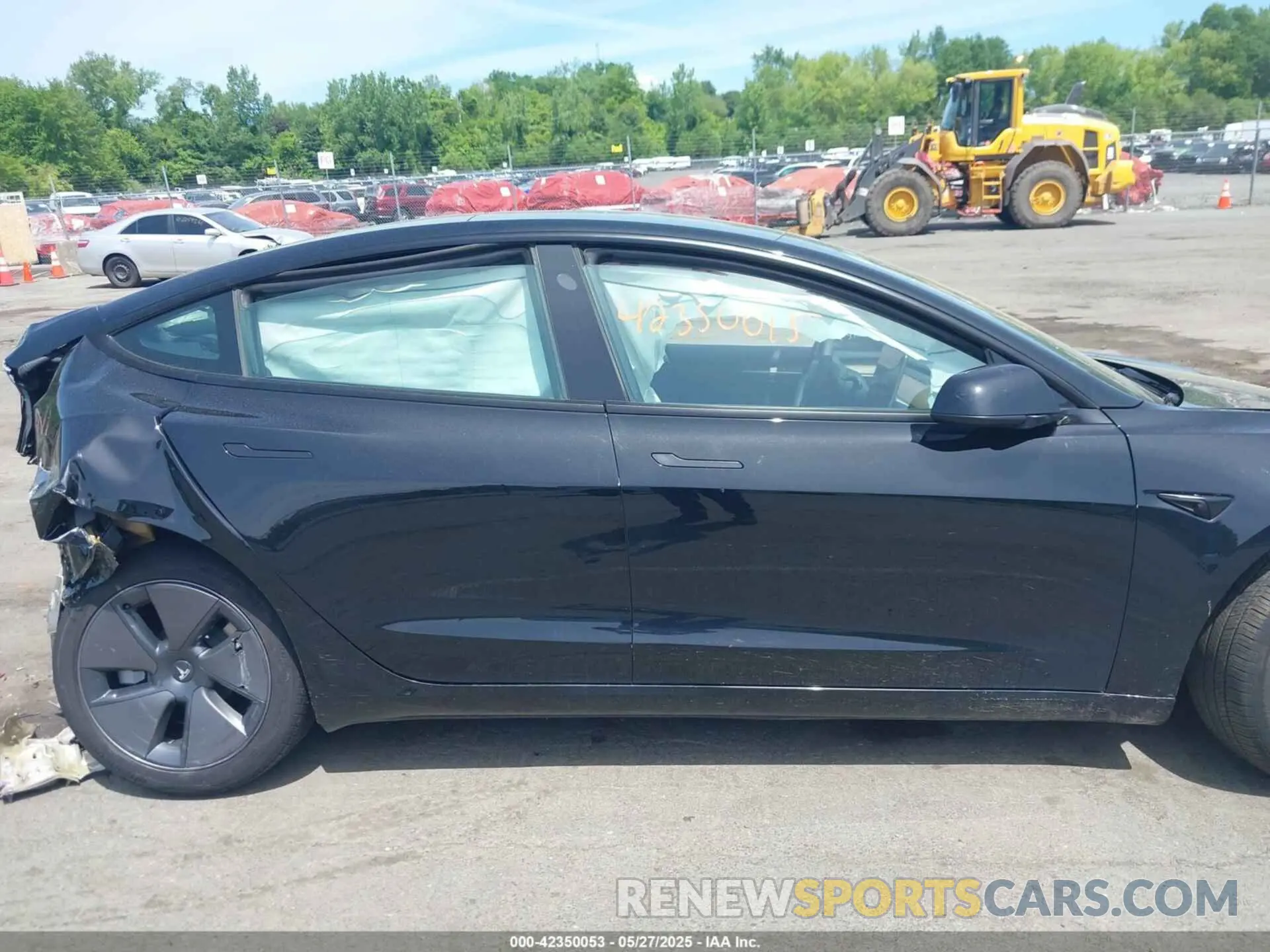 13 Photograph of a damaged car 5YJ3E1EB6PF706951 TESLA MODEL 3 2023