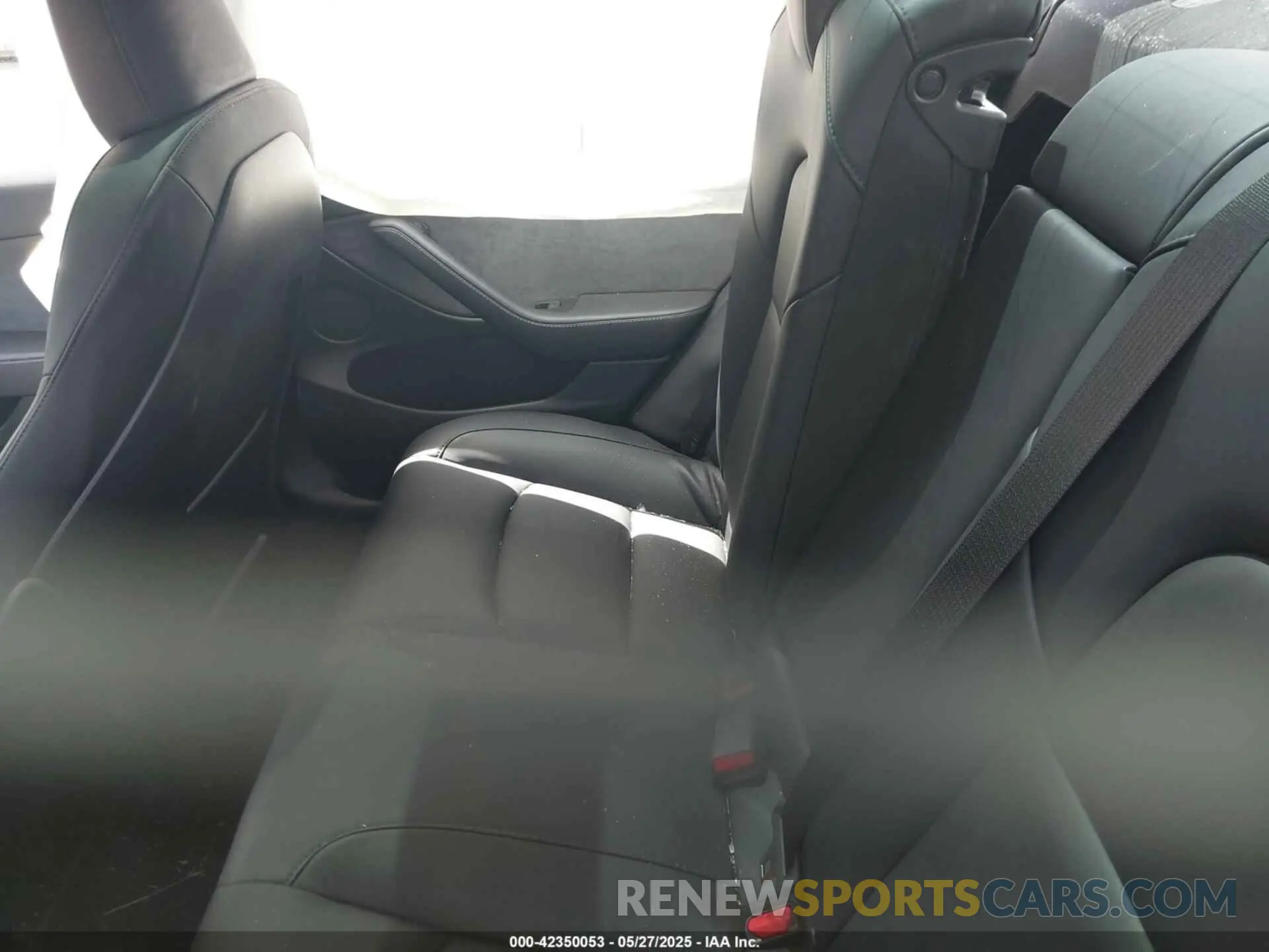 8 Photograph of a damaged car 5YJ3E1EB6PF706951 TESLA MODEL 3 2023