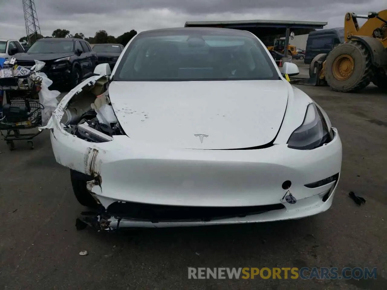5 Photograph of a damaged car 5YJ3E1EB7PF388192 TESLA MODEL 3 2023
